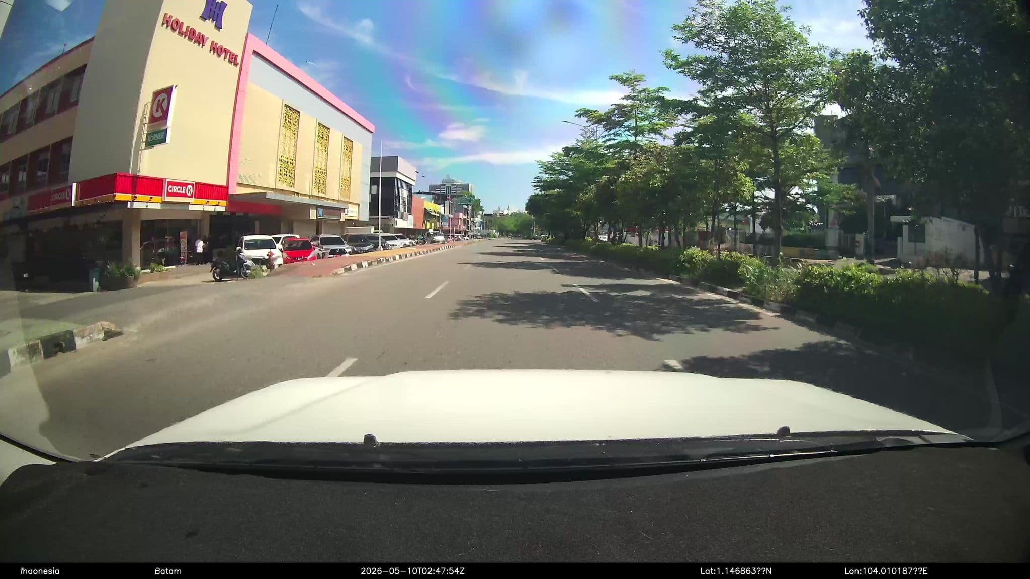 Street view near Holiday Hotel, Batam