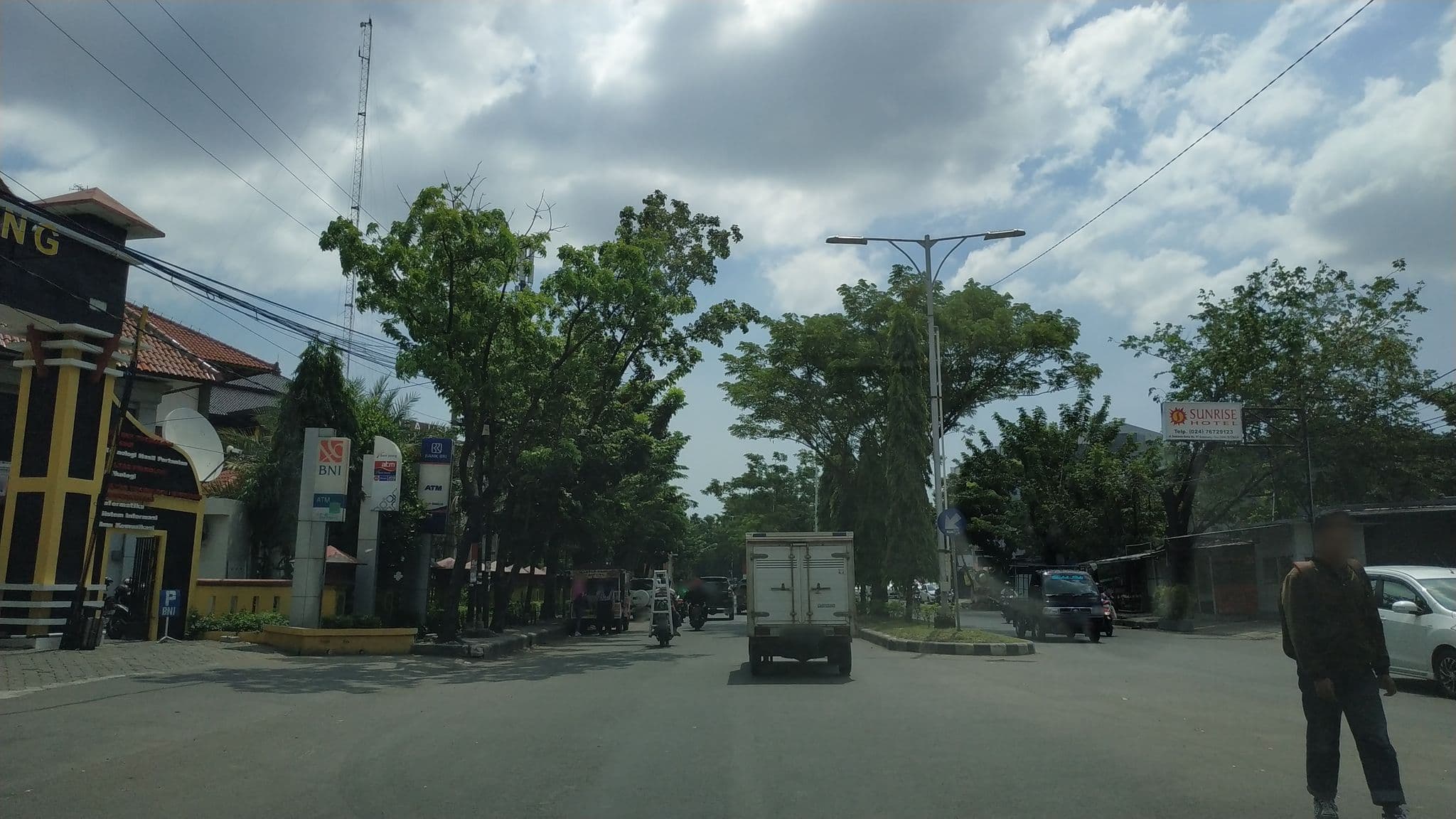Street view near Sunrise Hotel Semarang, Semarang