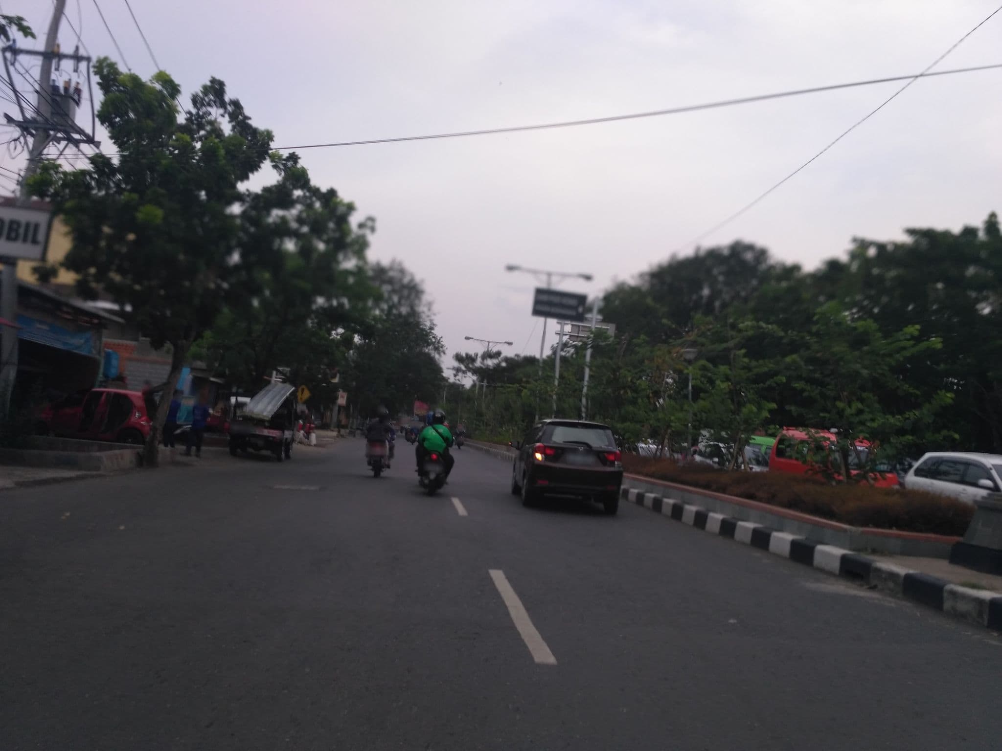 Street view near Griya Pangestu Guest House, Semarang