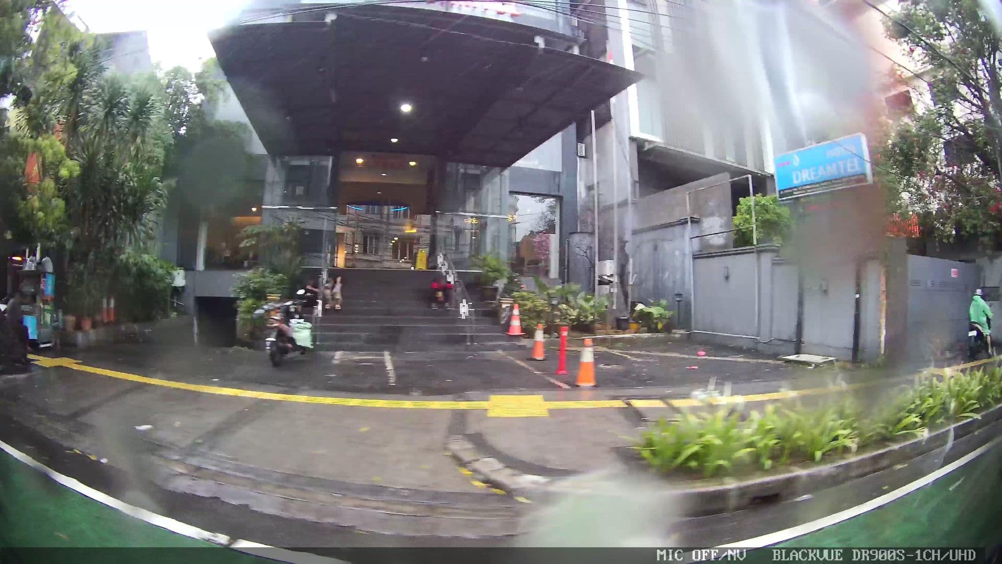 Street view near Dreamtel, Jakarta