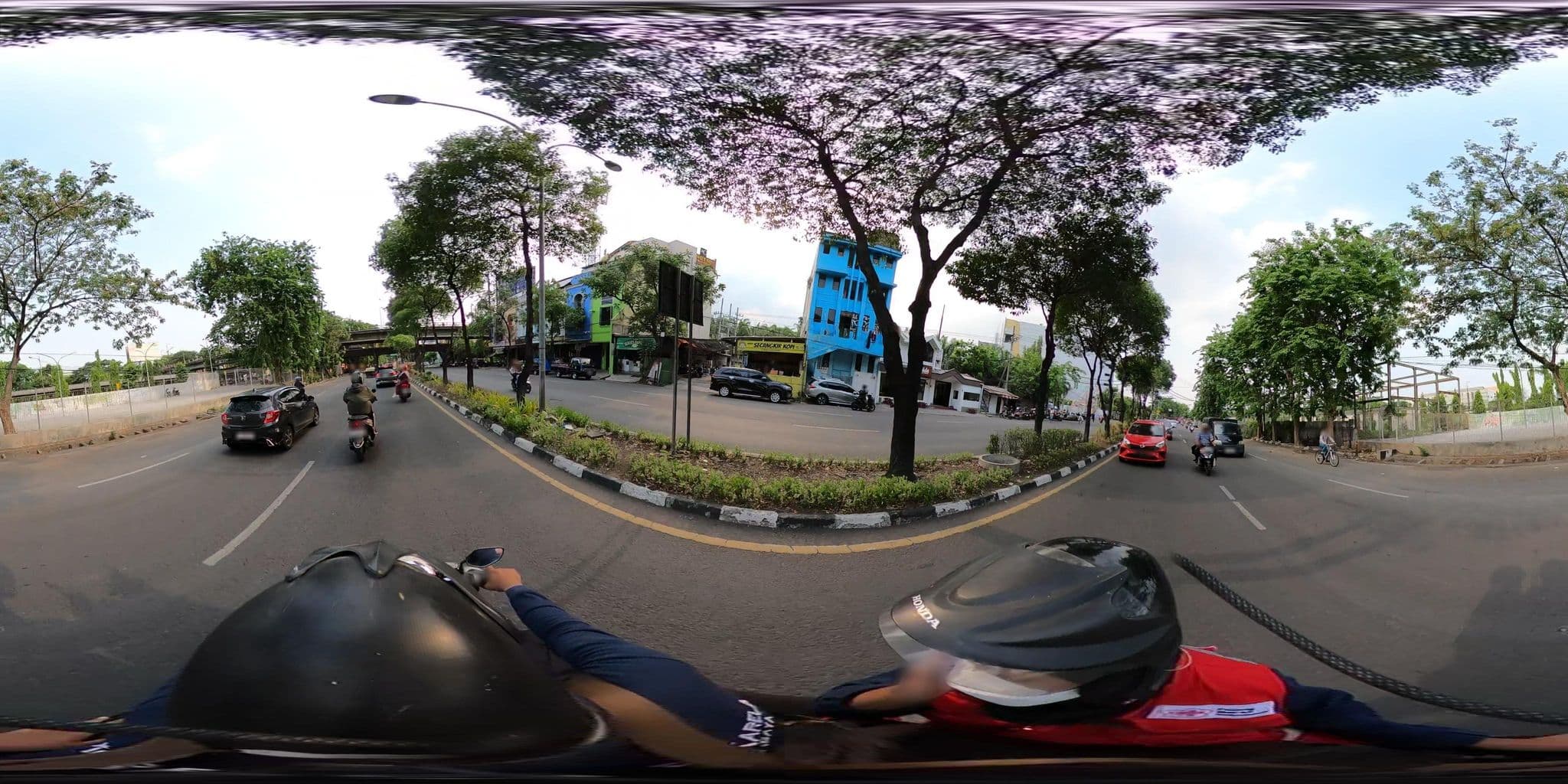 Street view near Hotel Coklat, Surabaya