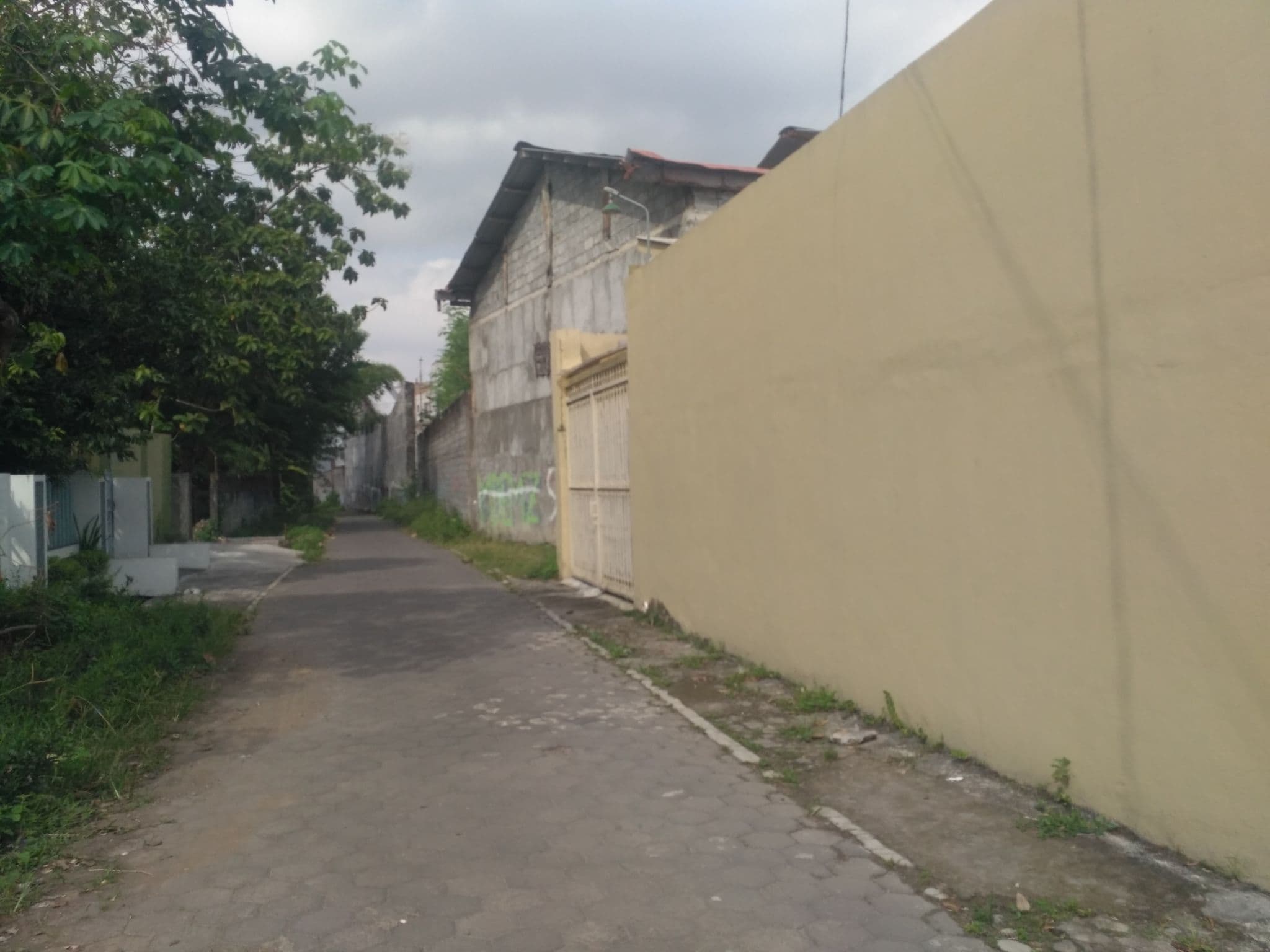 Street view near Bale Tardian Homestay, Melati