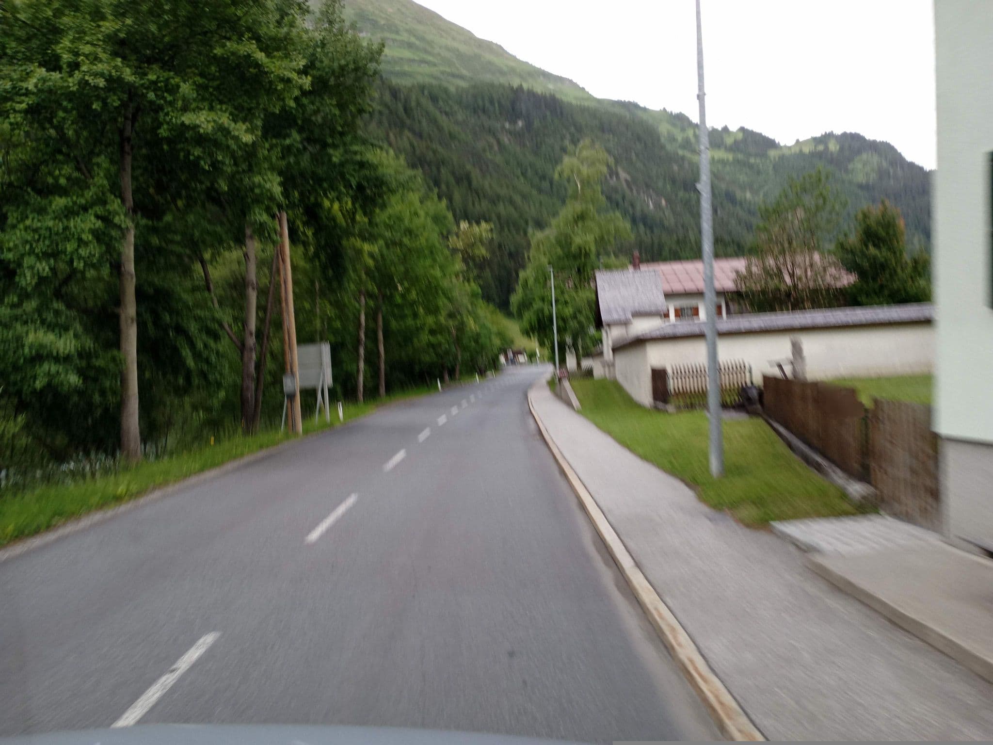 Street view near Haus Franzi, Pettneu