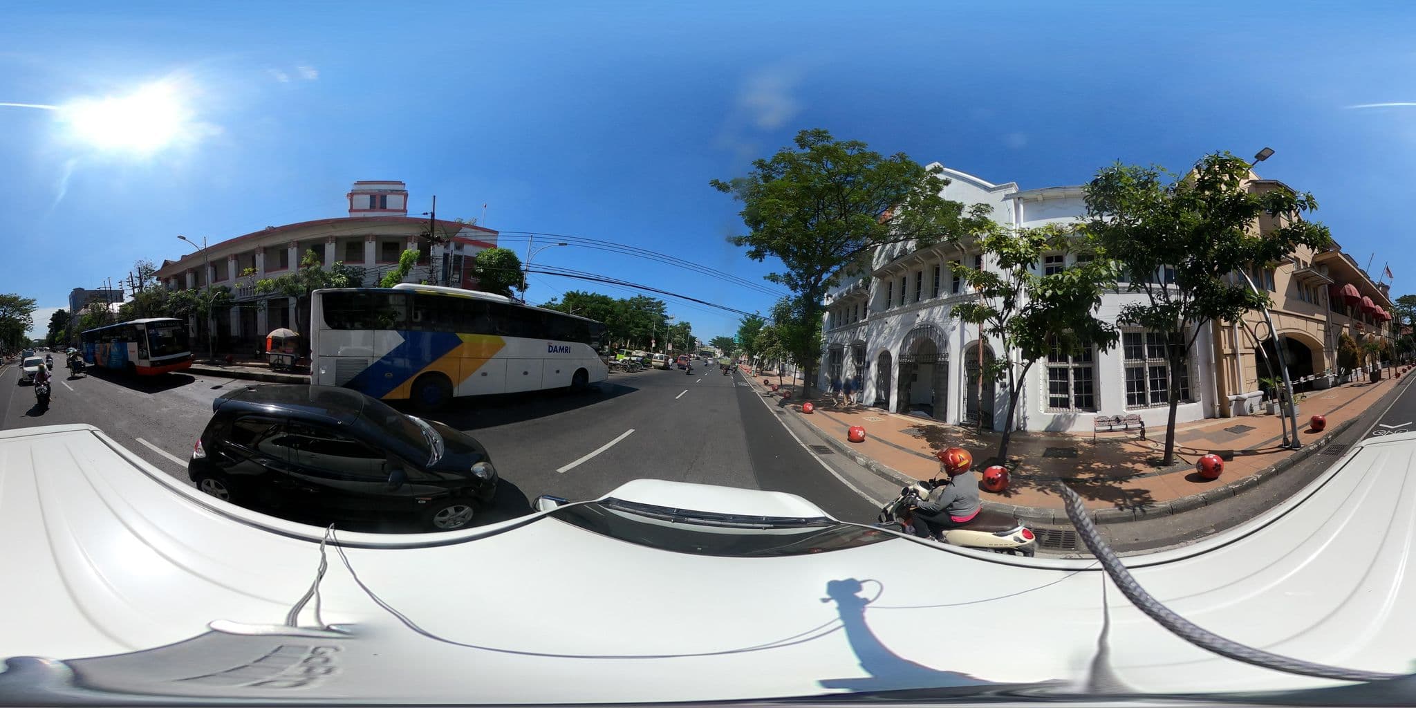 Street view near Hotel Arcadia Rajawali, Surabaya