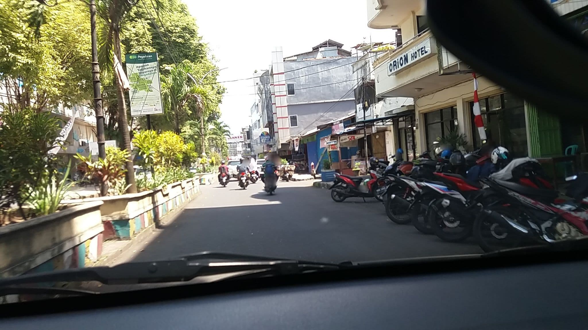 Street view near Orion Hotel, Manado