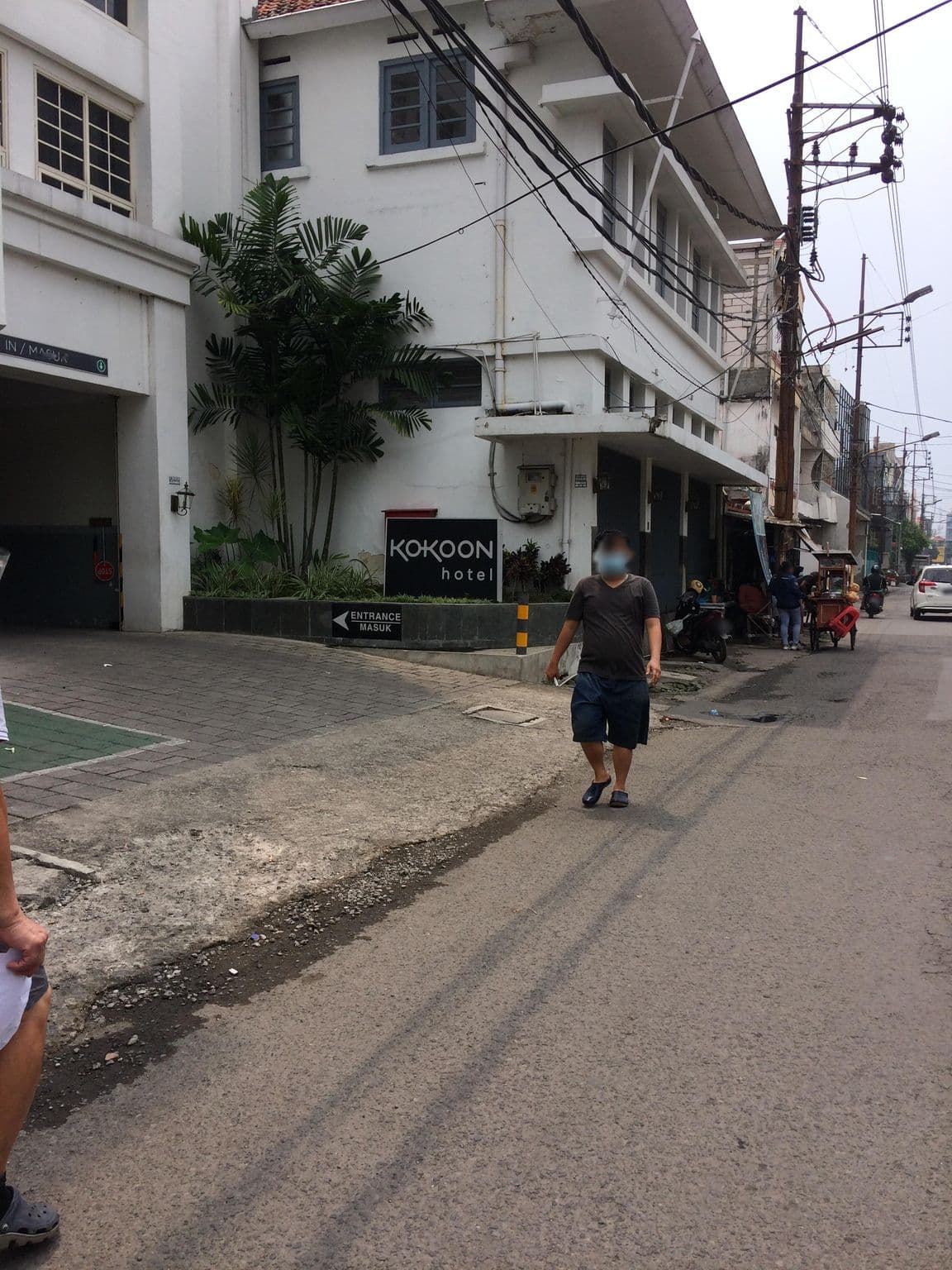 Street view near Kokoon Hotel Surabaya, Surabaya