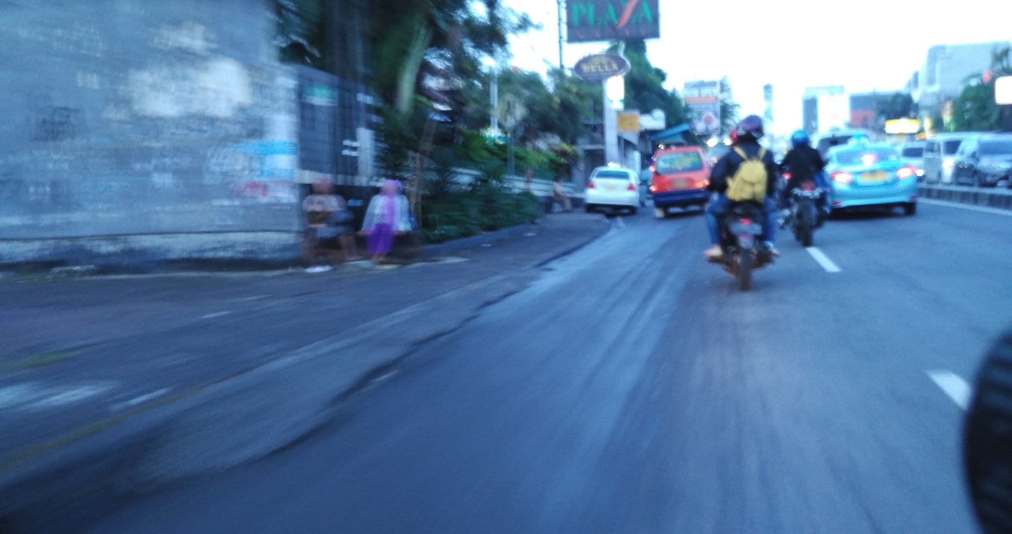 Street view near Hotel Plaza, Semarang — © medika (CC BY-SA · Mapillary)