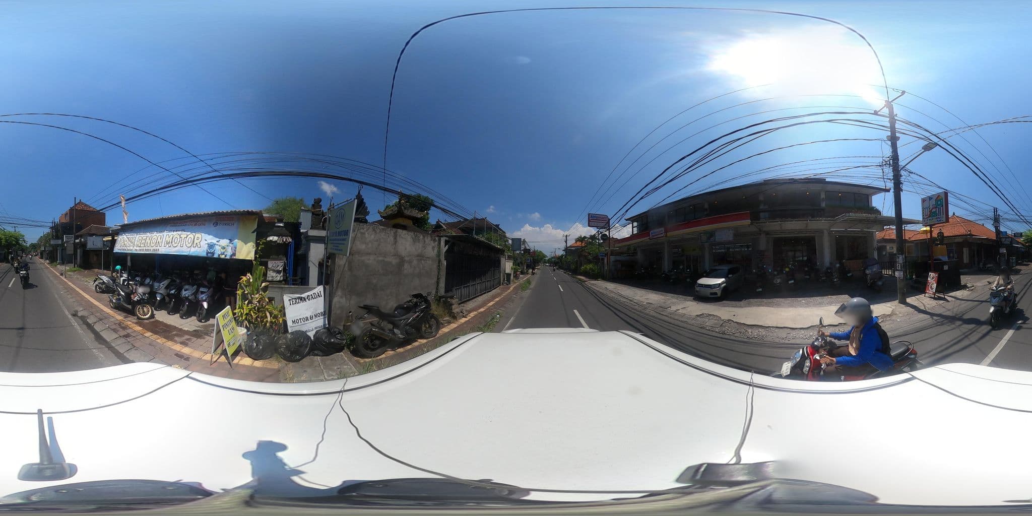 Street view near Kubune Renon, Sanur