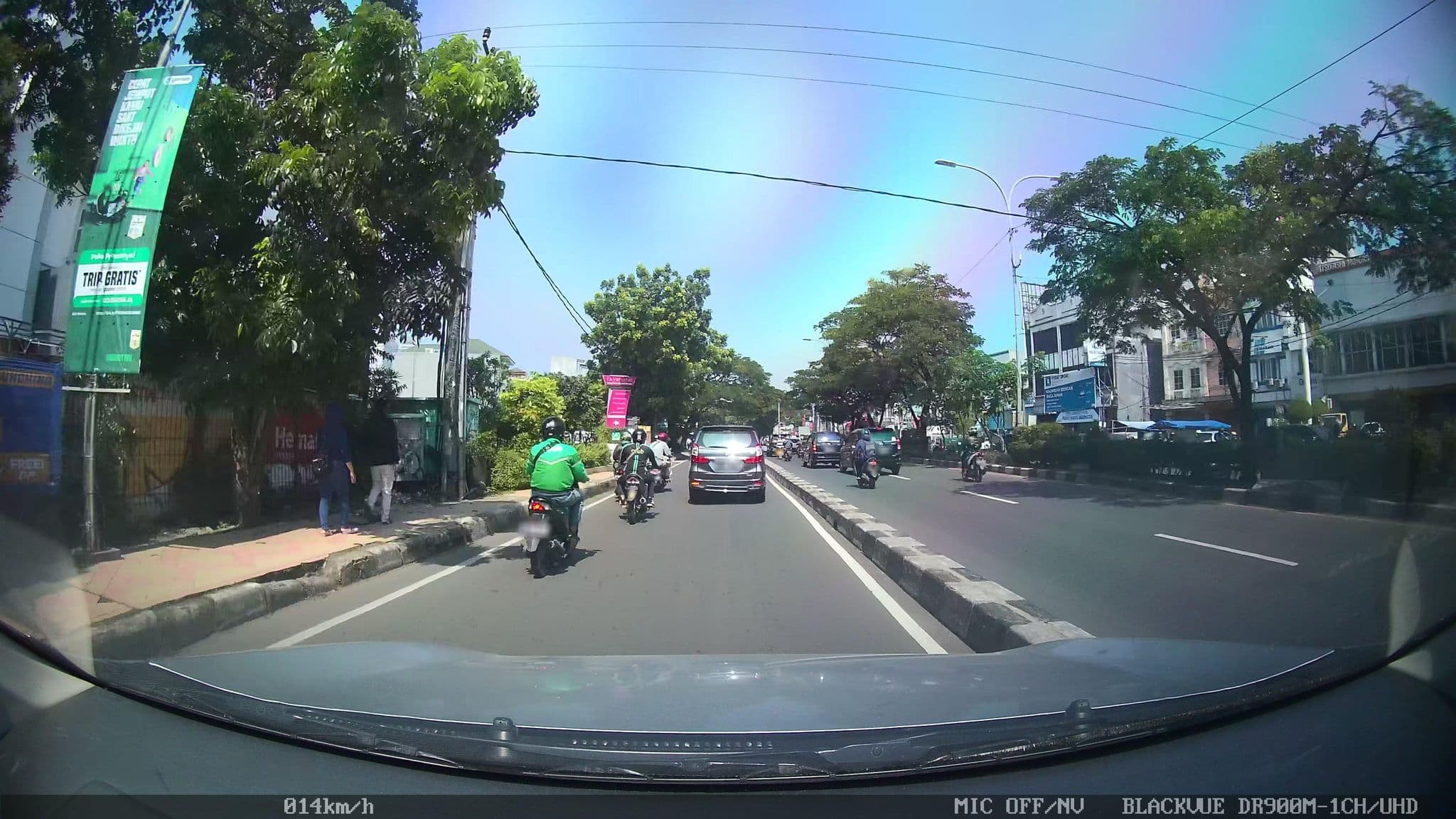 Street view near favehotel Margonda, Depok — © kaart5 (CC BY-SA · Mapillary)