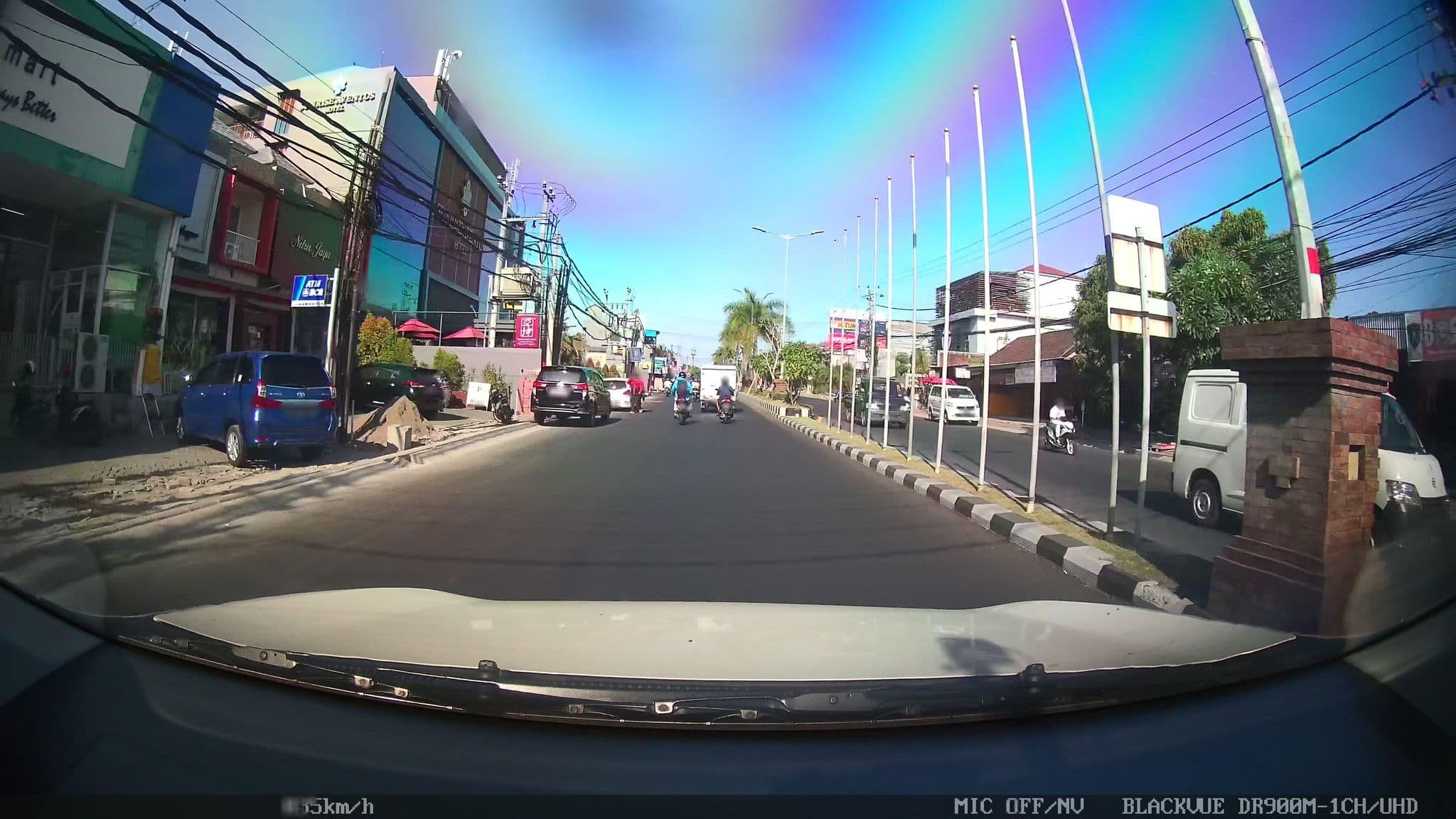 Street view near Pop! Hotel, Benoa — © kaart_2 (CC BY-SA · Mapillary)