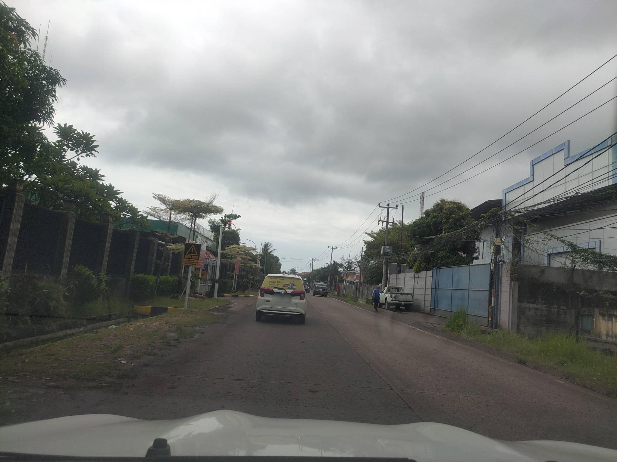 Street view near HOTEL INDOGRYA, Cilegon — © Kaart_Local (CC BY-SA · Mapillary)