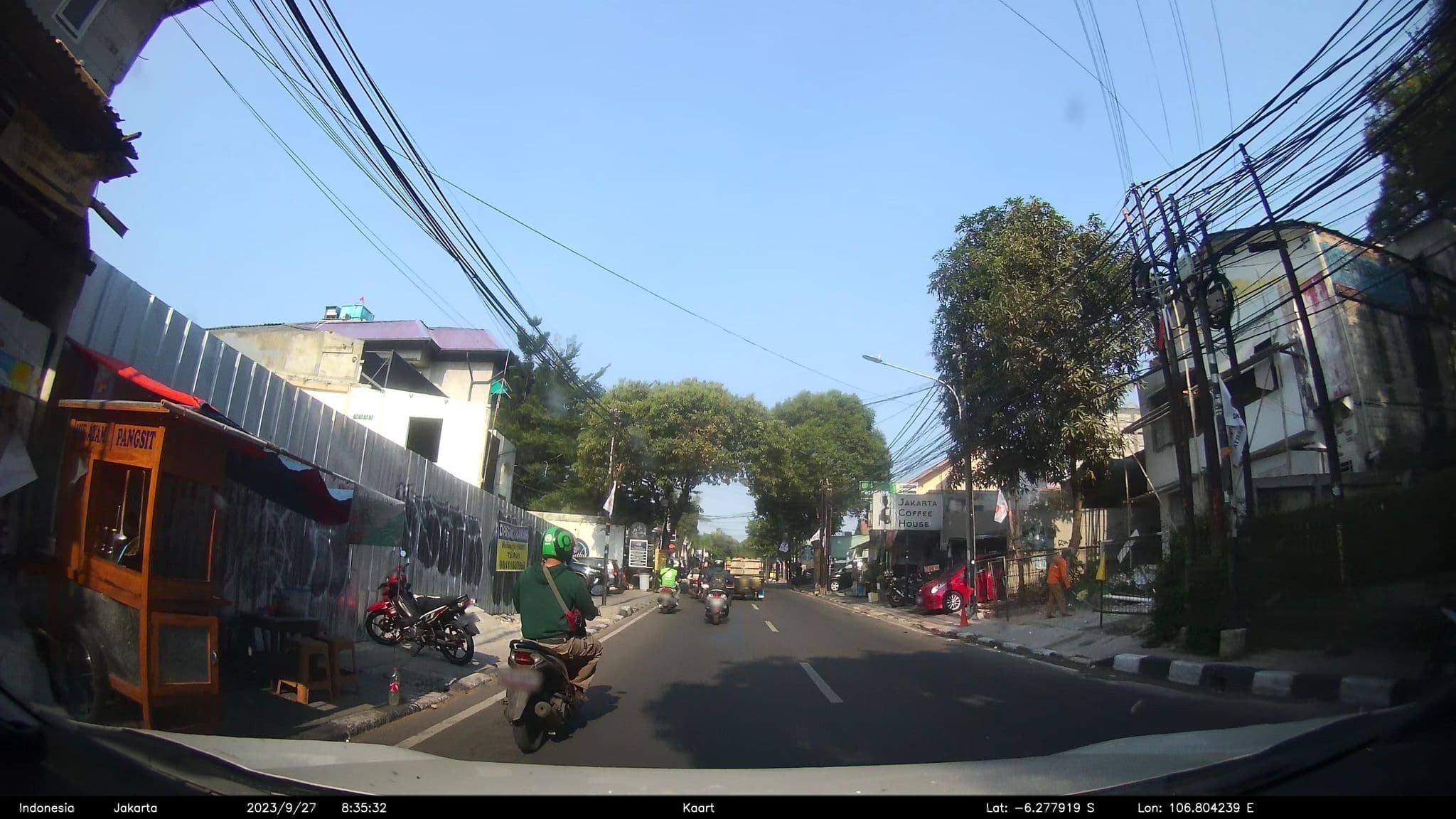 Street view near Little Amaroossa Residence, Jakarta