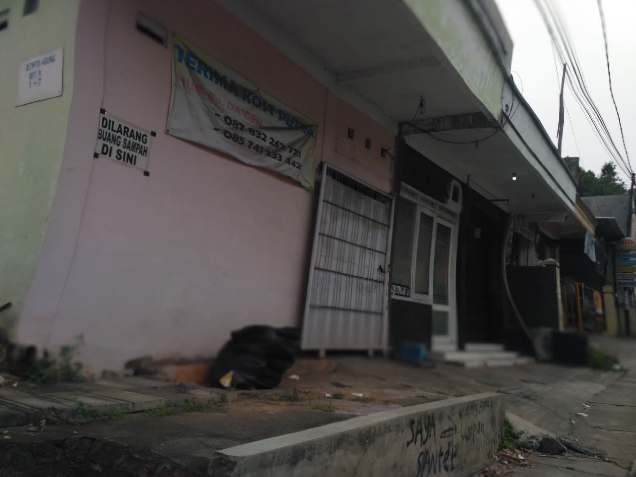 Street view near Peace And Joy Guest House, Semarang — © nicolas_samosir (CC BY-SA · Mapillary)