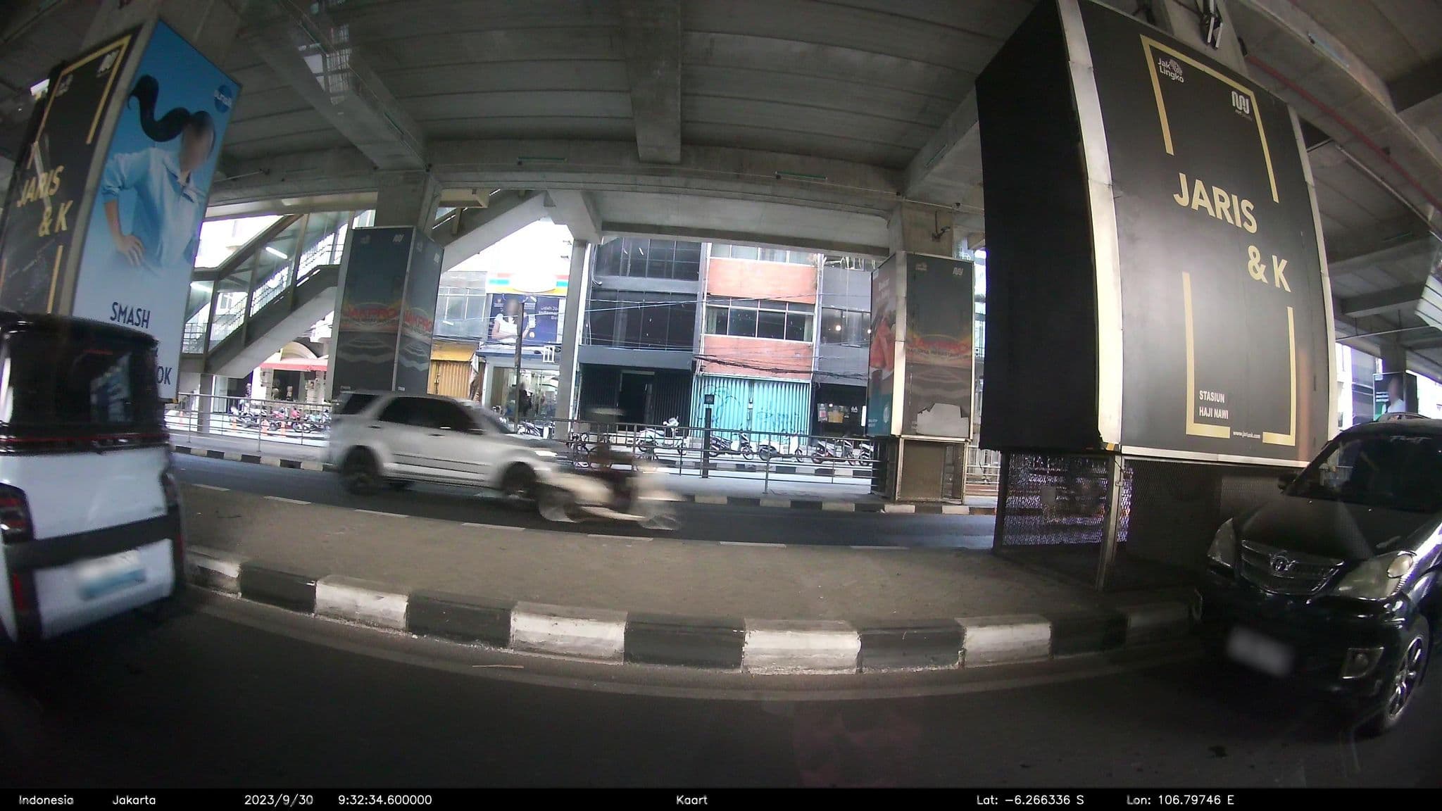 Street view near Hotel Maven Fatmawati, Jakarta