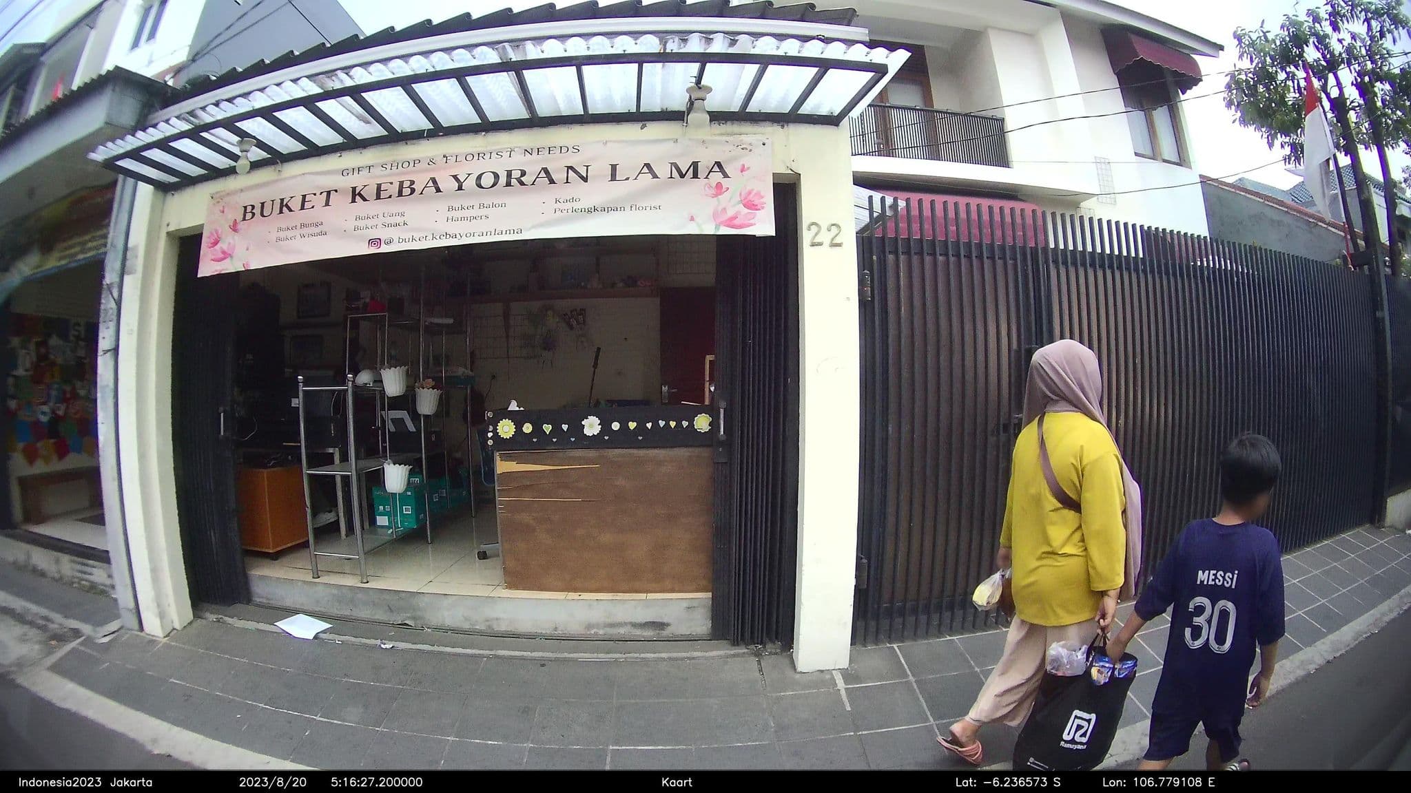 Street view near Naomi Residence Kebayoran, Jakarta — © kaart5 (CC BY-SA · Mapillary)