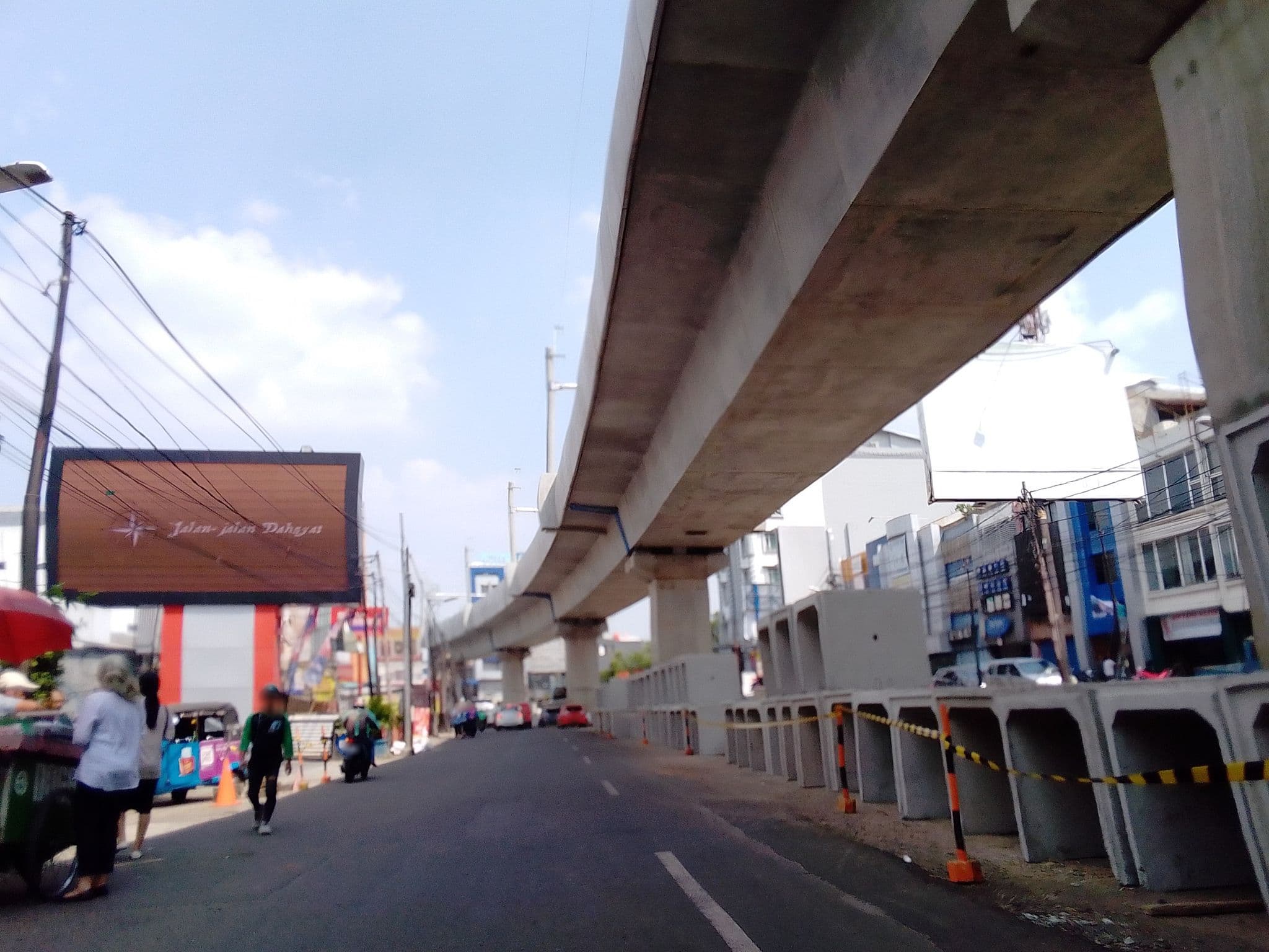 Street view near Kyriad Hotel Fatmawati, Jakarta