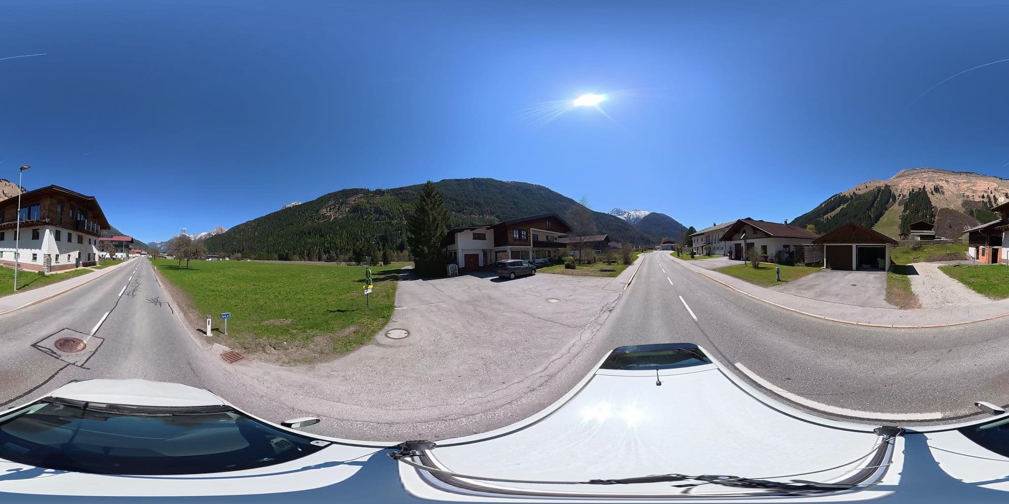 Street view near Praxmarer, Schönwies — © osmplus_org (CC BY-SA · Mapillary)