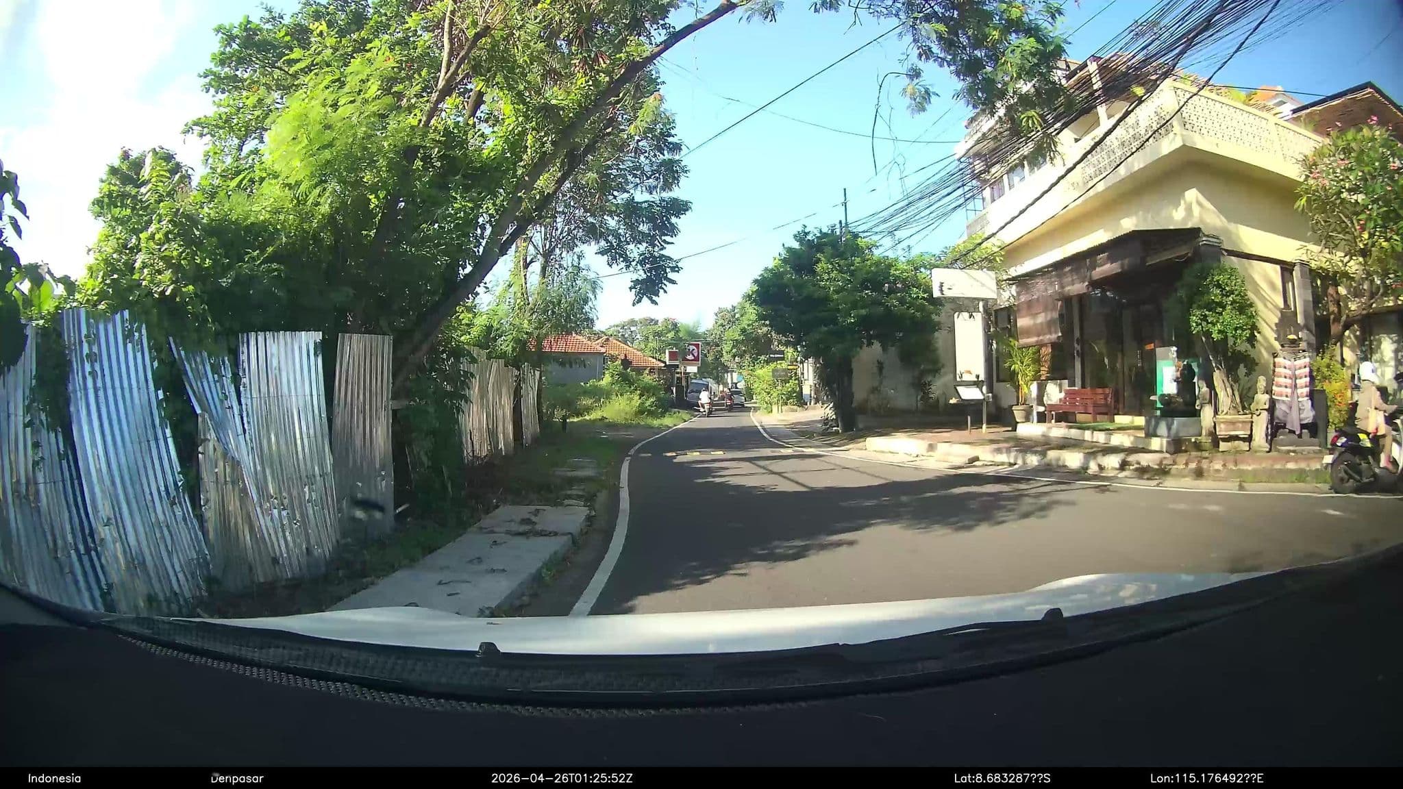 Street view near L'Amore Hotel, Legian