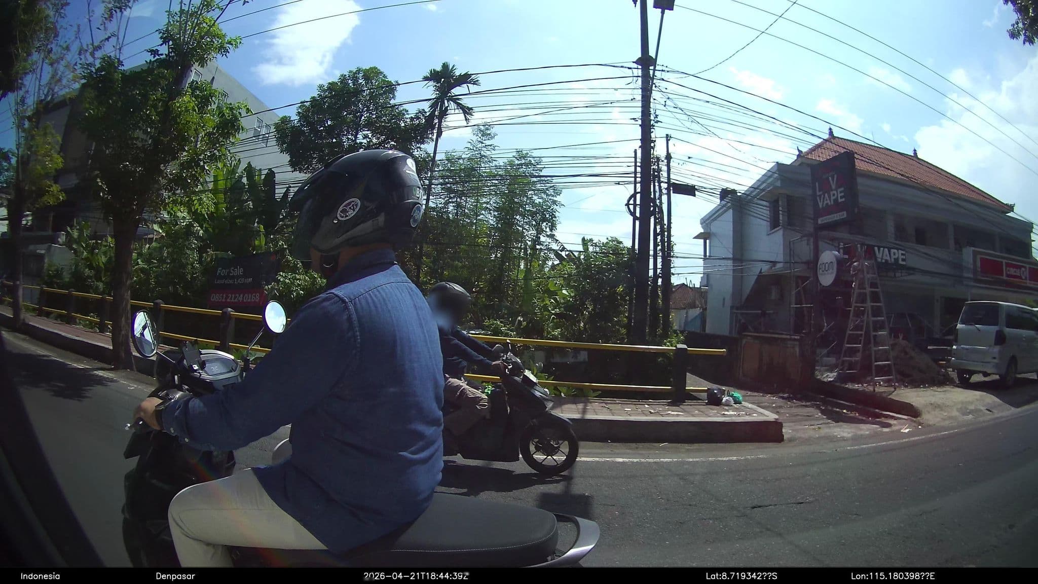 Street view near Kuta Majesty Hotel, Kuta