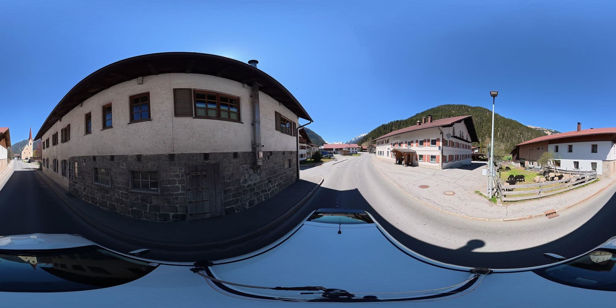 Street view near Bitschnau, Pettneu