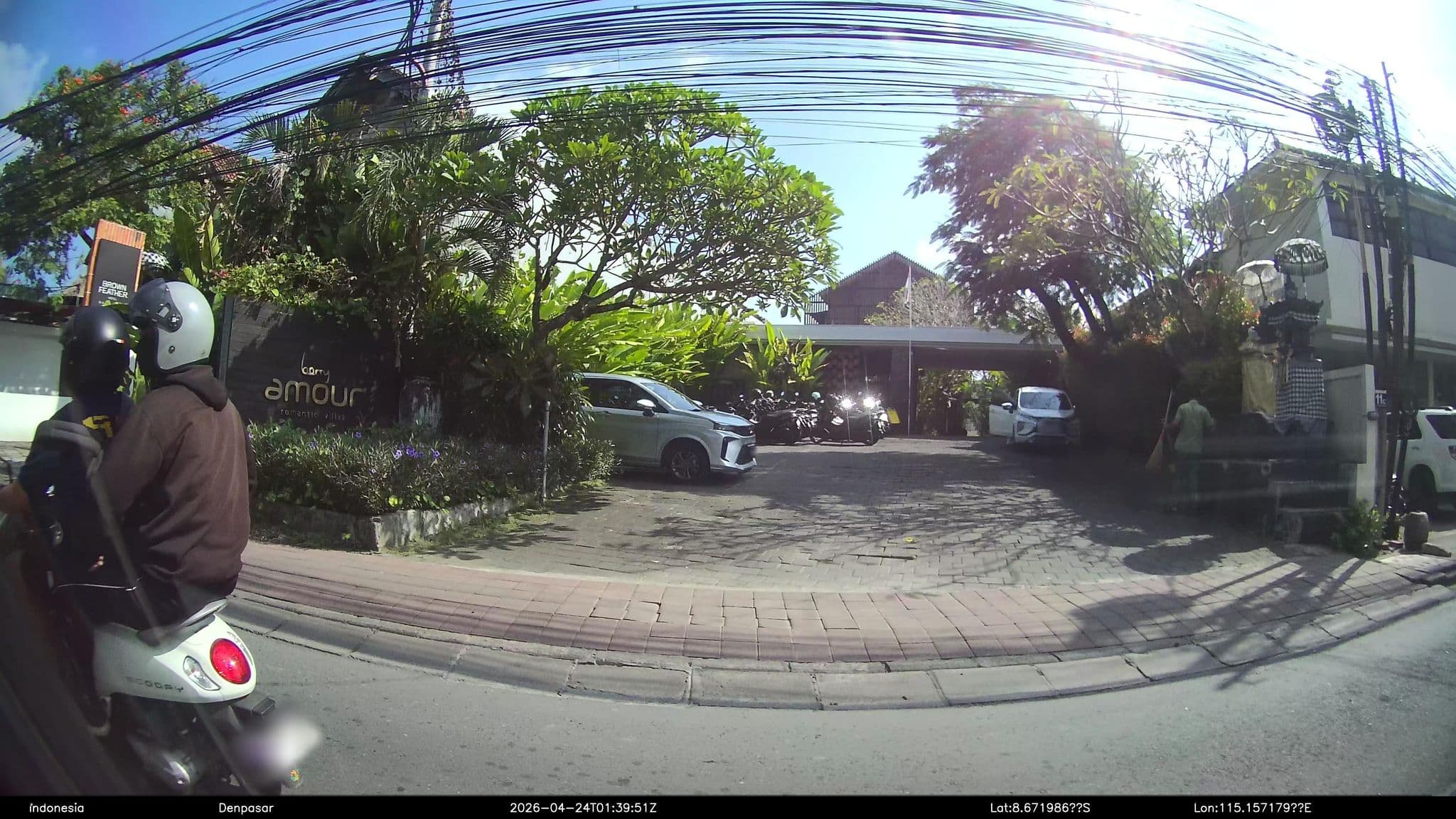 Street view near Brown Feather, Legian