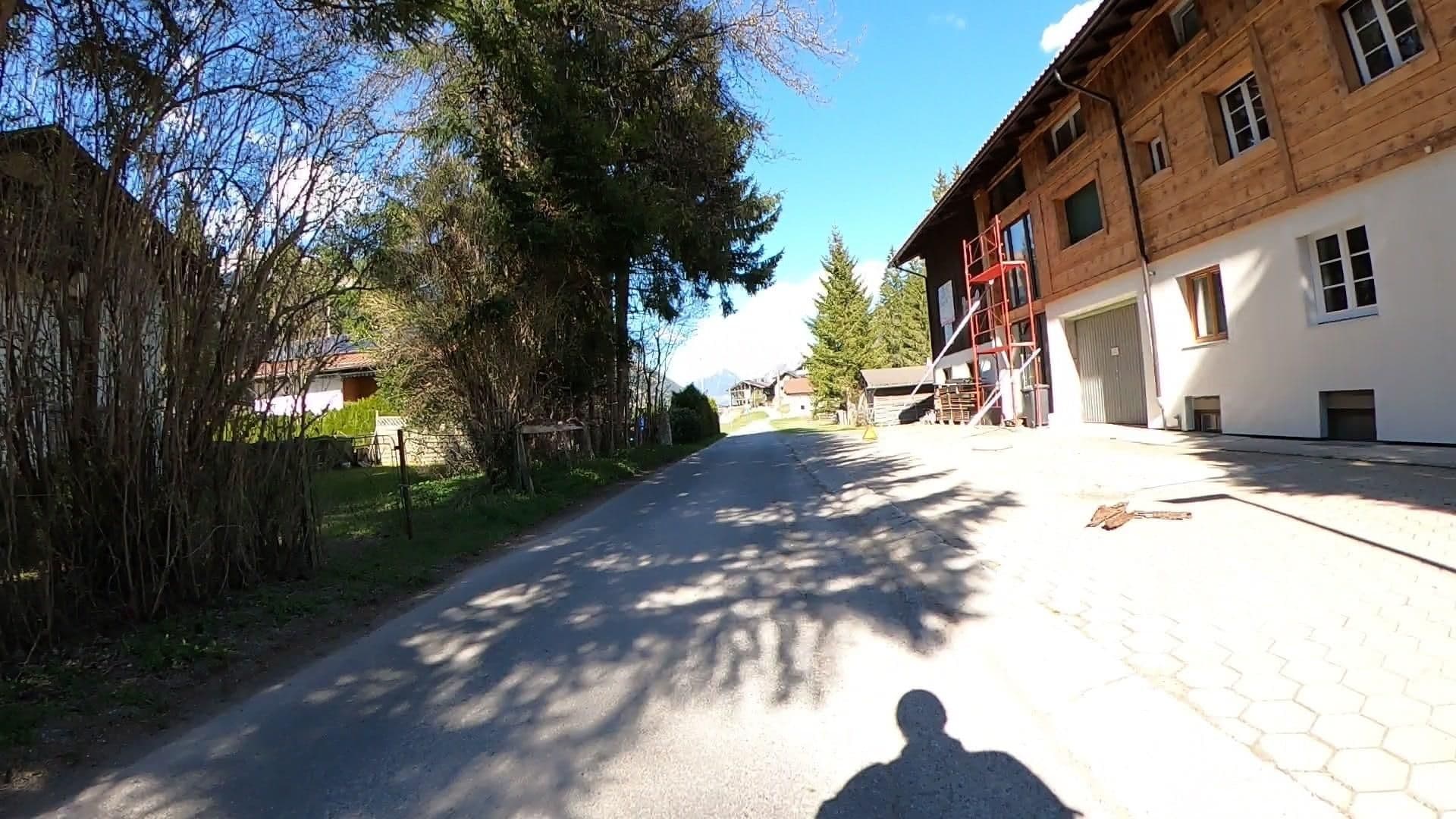 Street view near Beiser, Pettneu