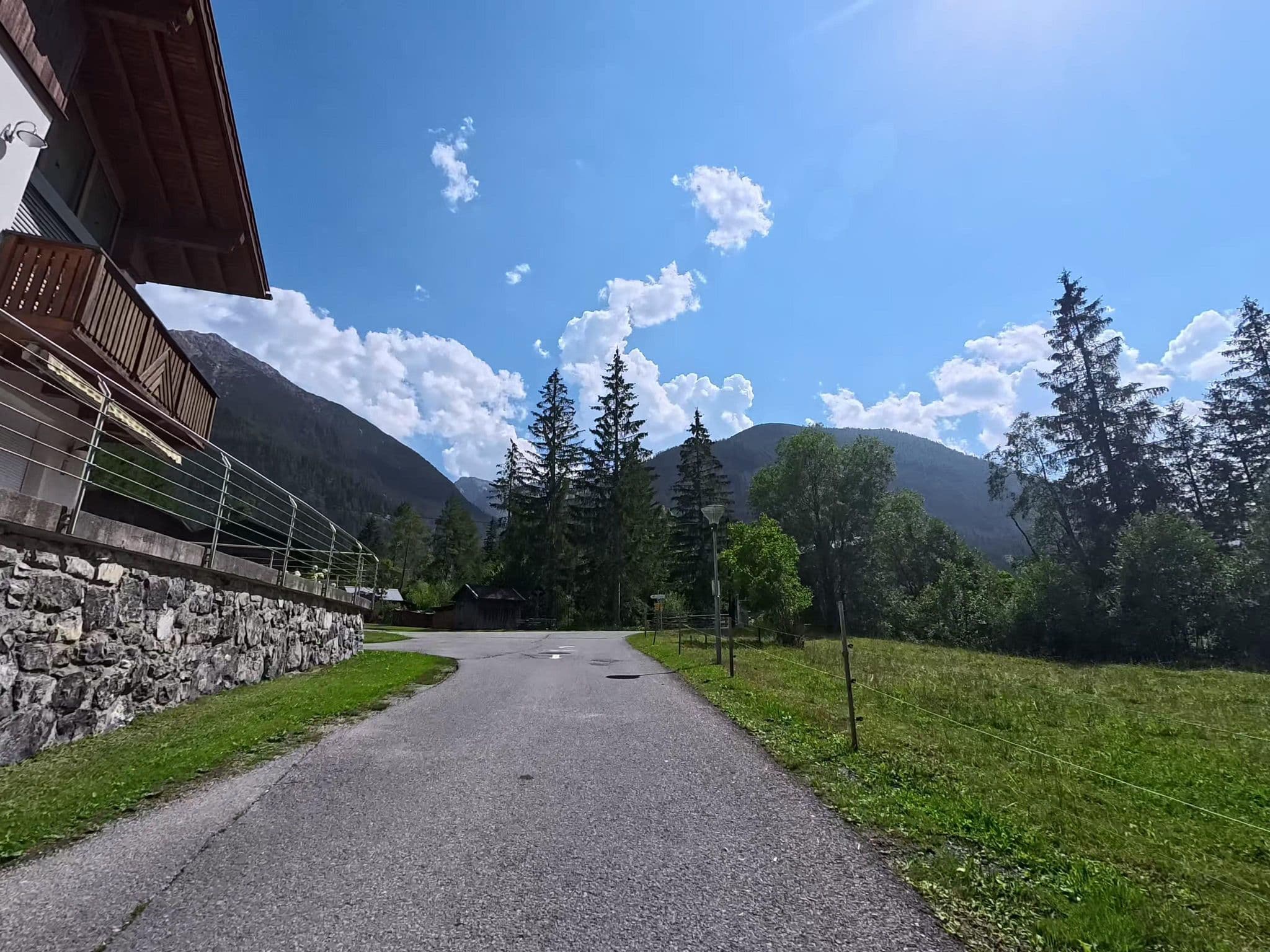 Street view near Brandhofer, Grins — © voyage-hors-saison (CC BY-SA · Mapillary)