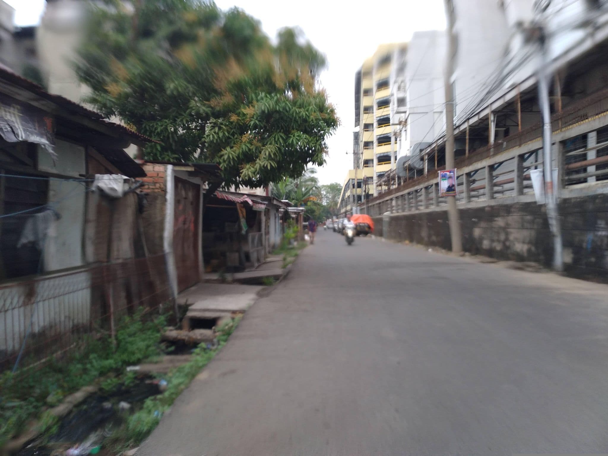 Street view near Hotel Emilia, Palembang — © Kaart_Local (CC BY-SA · Mapillary)