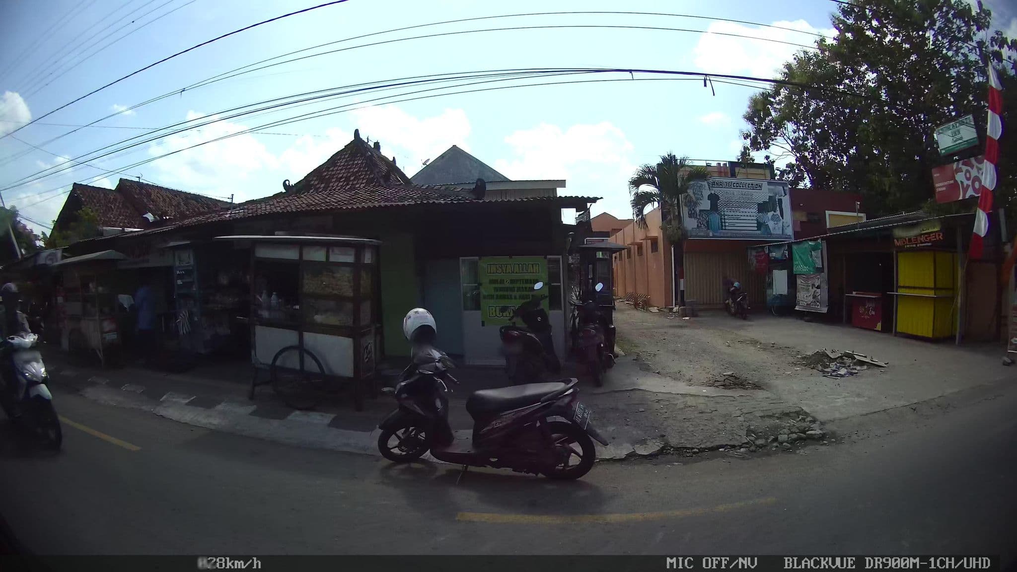 Street view near Rumah Nugraha Hotel Syariah, Yogyakarta