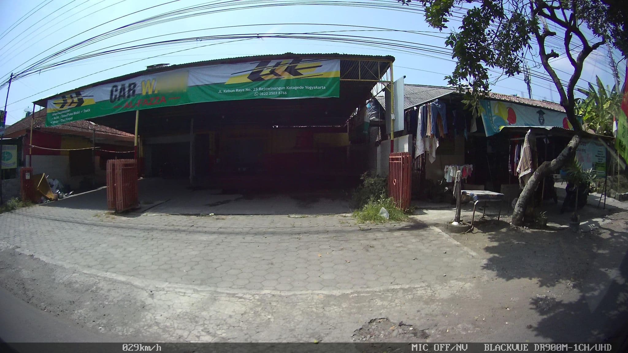 Street view near Griya Kebun Raya Exclusive House, Yogyakarta — © kaart_2 (CC BY-SA · Mapillary)
