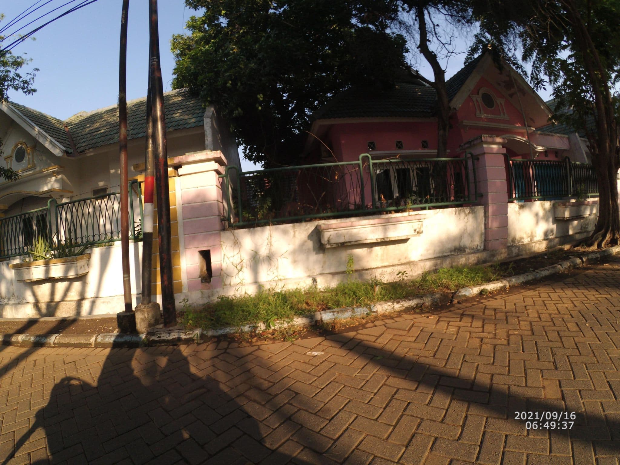 Street view near OYO 1043 Sofie Syariah, Sidoarjo — © maphunter_id (CC BY-SA · Mapillary)