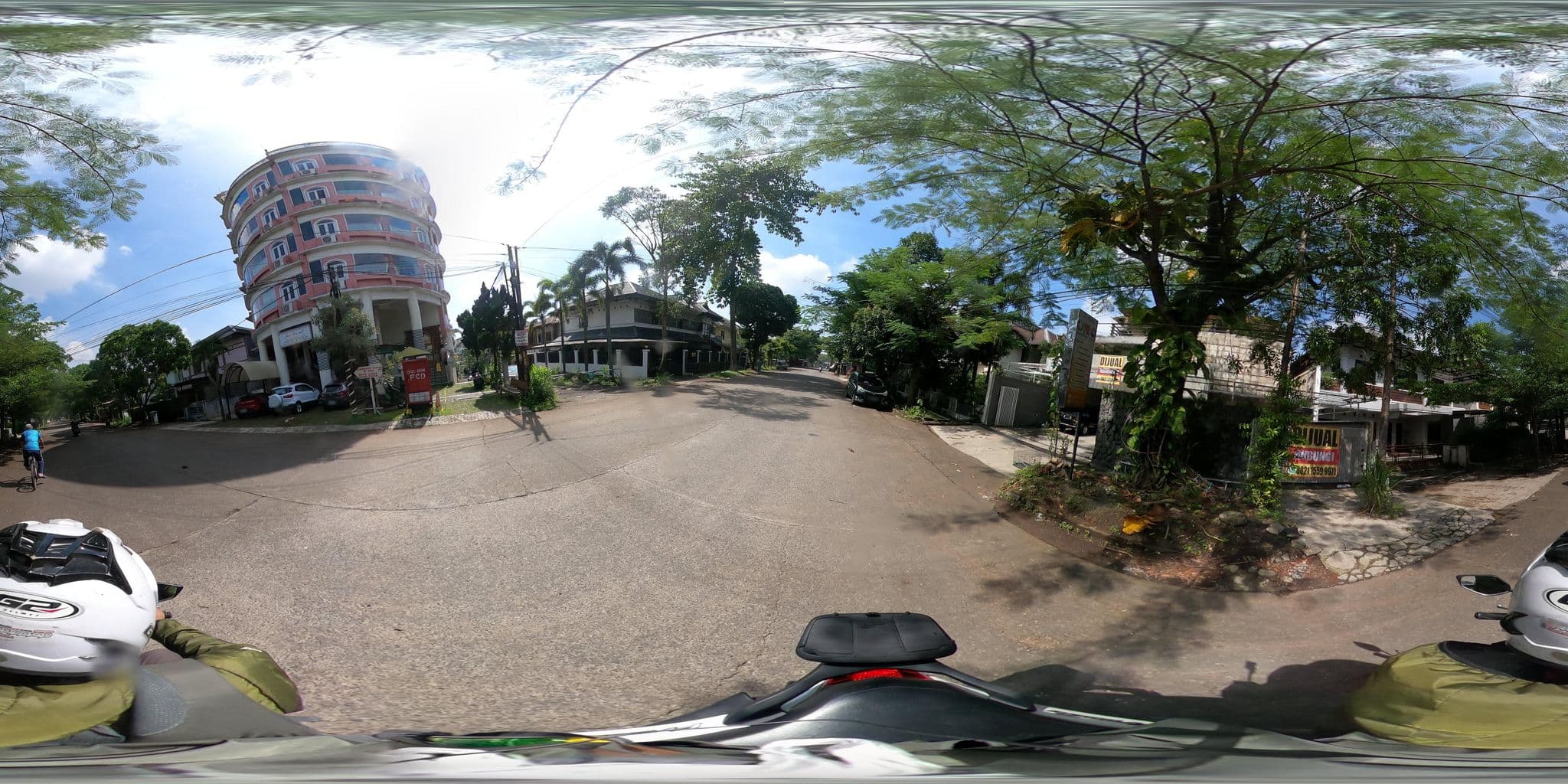 Street view near Javaretro Hotel & Suite, Cimahi — © Kaart_Local (CC BY-SA · Mapillary)