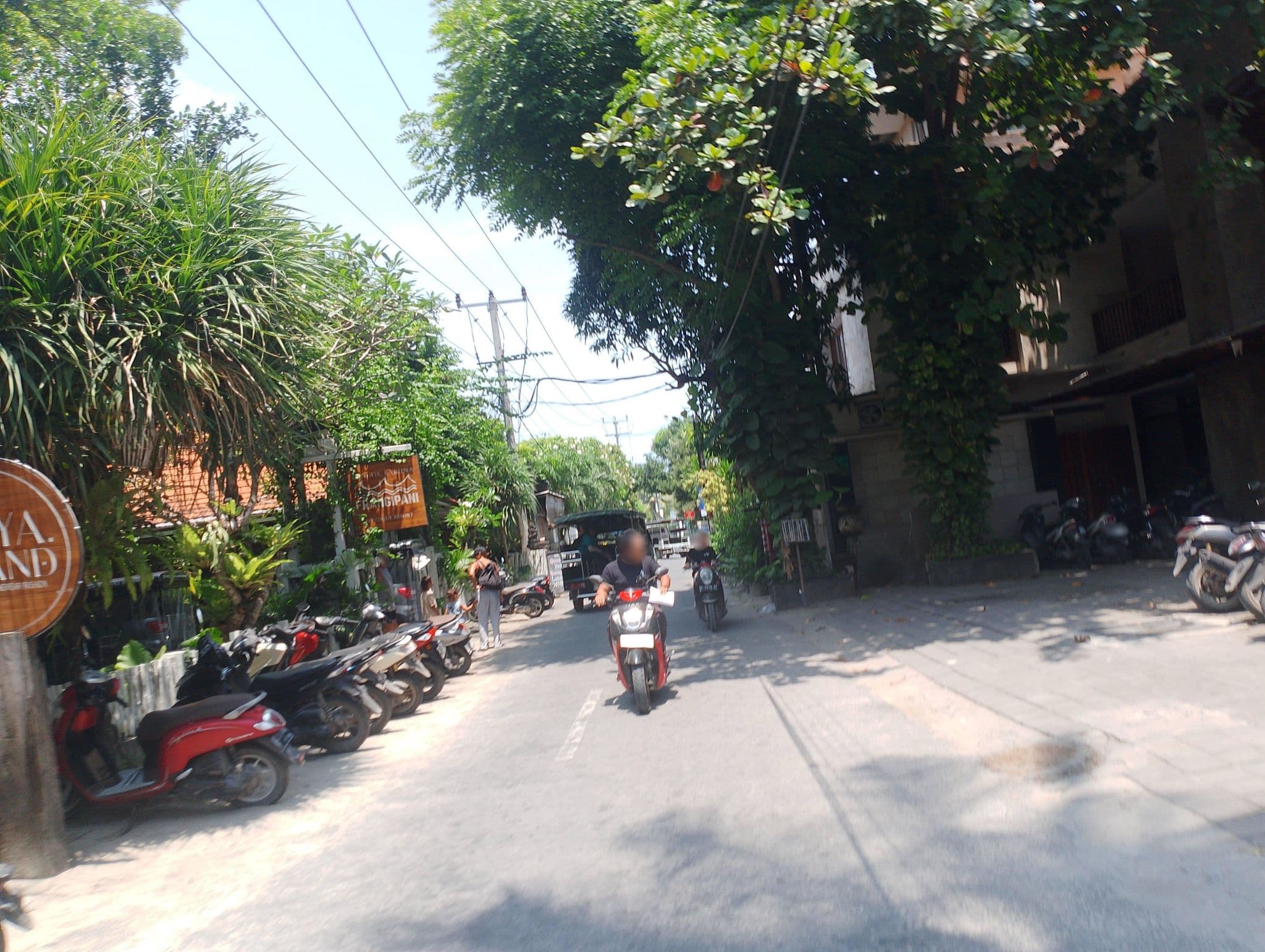 Street view near Pondok Baruna Frangipani, Klungkung