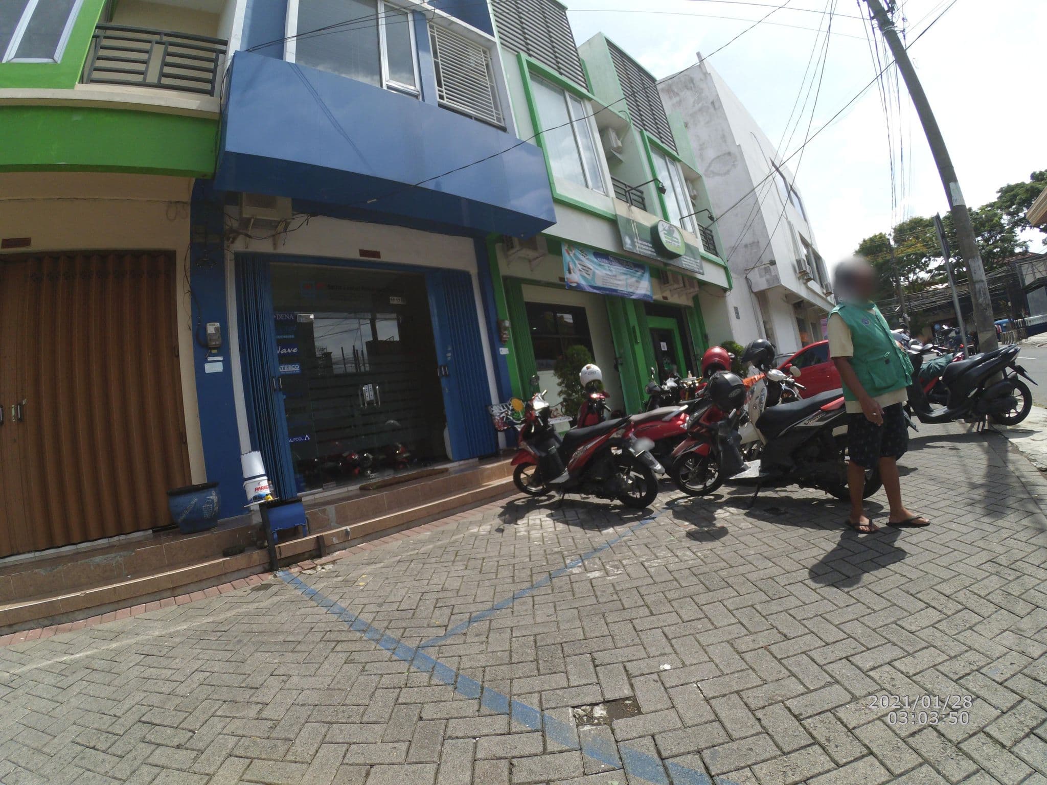 Street view near Ibis Styles, Malang