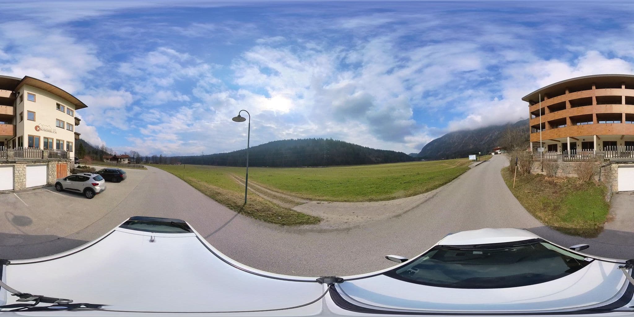 Street view near Gasthof Kaiserblick, Breitenbach am Inn — © osmplus_org (CC BY-SA · Mapillary)