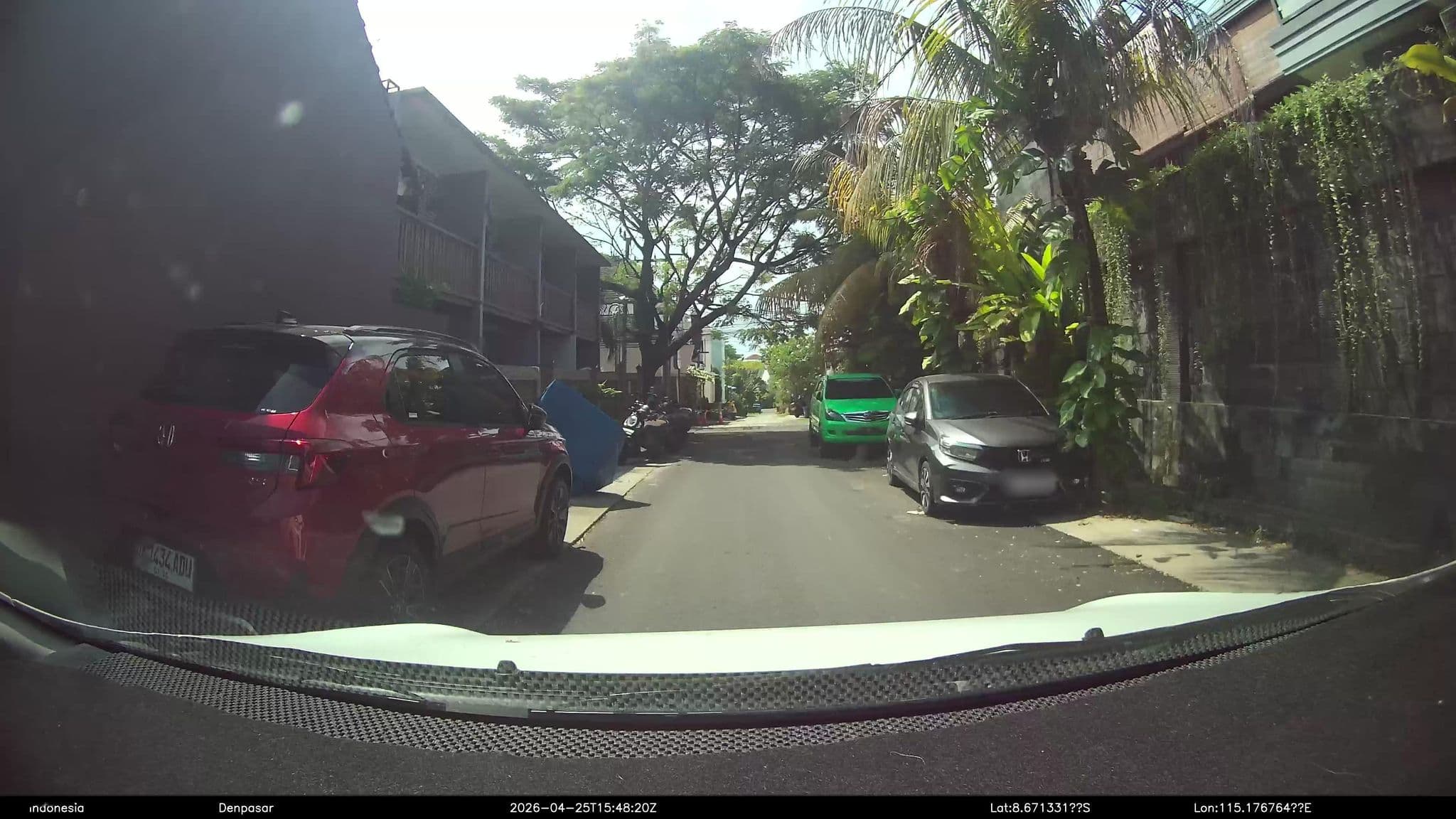 Street view near Umanejo Taman Sari 12 Kerobokan Kelod, Legian — © Kaart---FRONT (CC BY-SA · Mapillary)