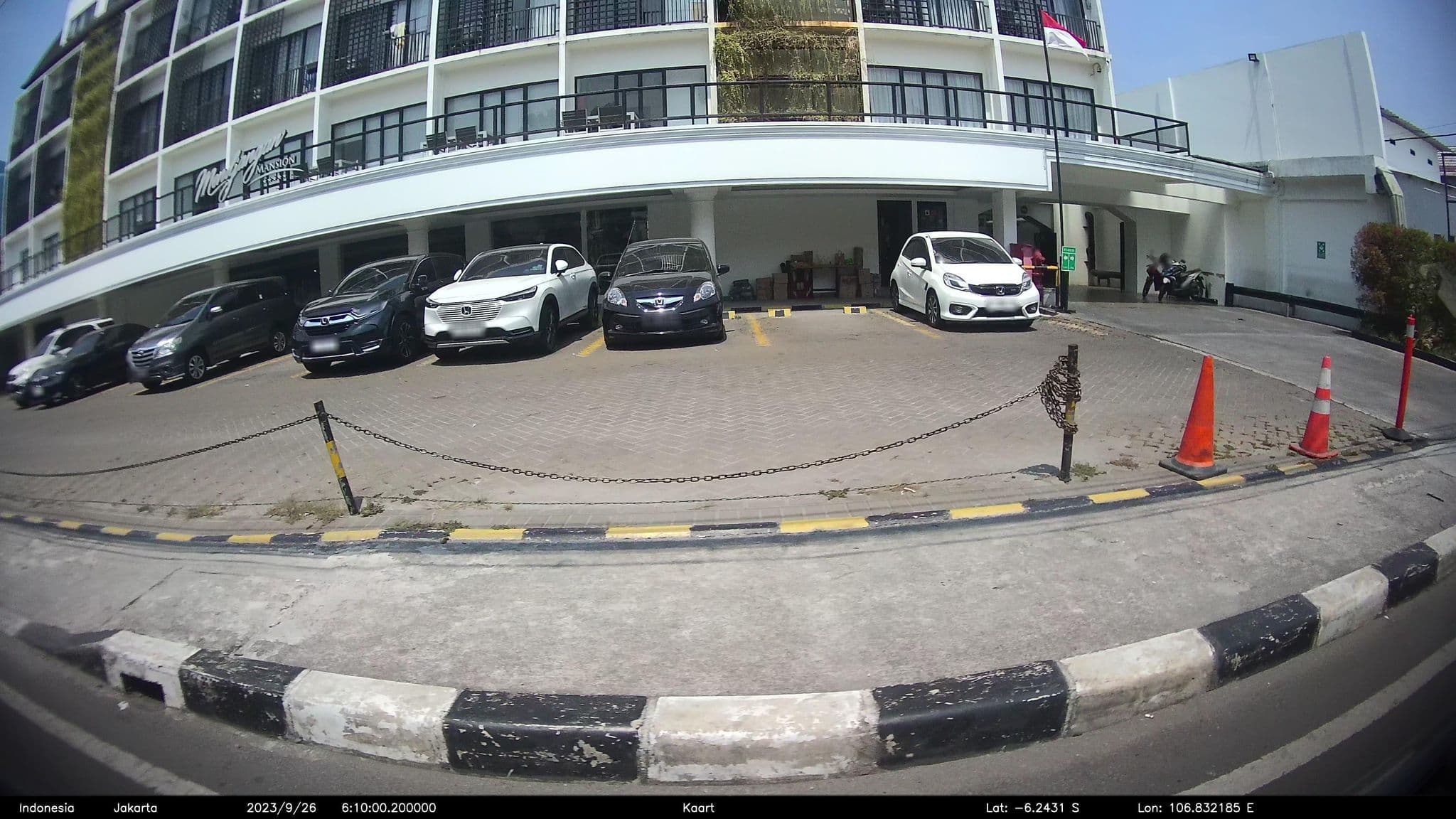 Street view near Mendjangan Mansion, Jakarta