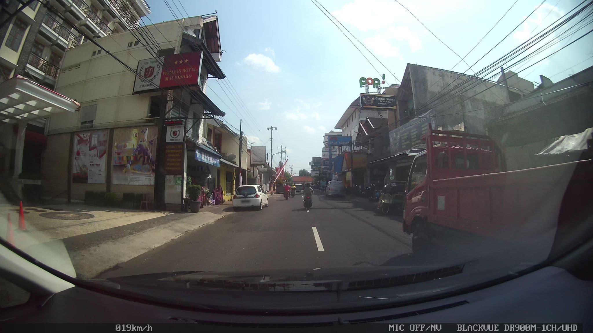 Street view near Prima In Hotel Malioboro Yogyakarta, Yogyakarta — © kaart5 (CC BY-SA · Mapillary)