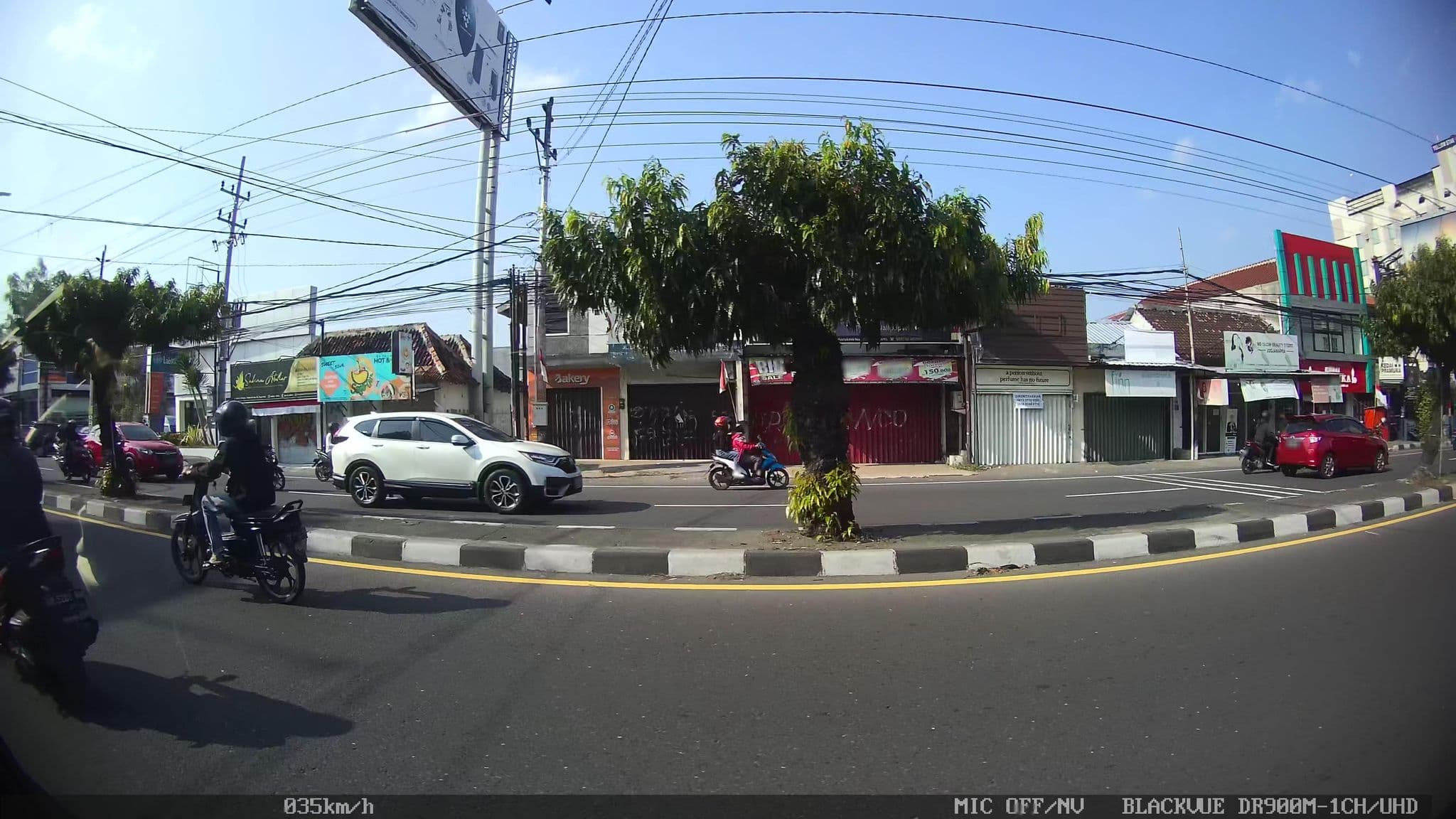 Street view near Hotel Yellow Star Ambarukmo, Yogyakarta