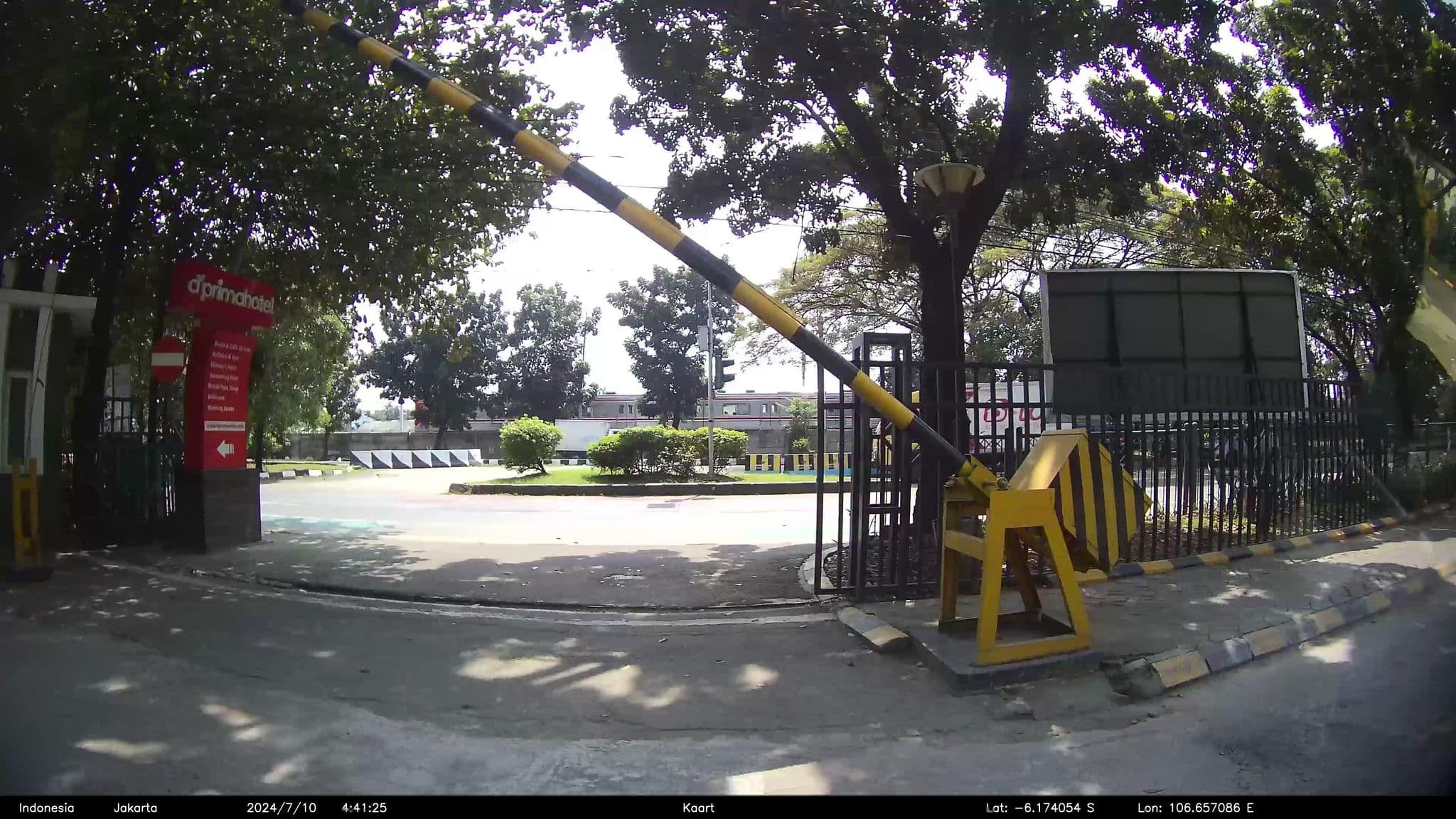 Street view near Allium Tangerang Hotel, Tangerang — © kaartcam (CC BY-SA · Mapillary)