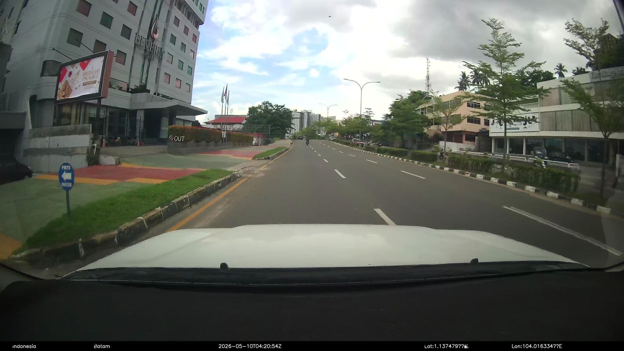 Street view near Beverly Hotel Batam, Batam