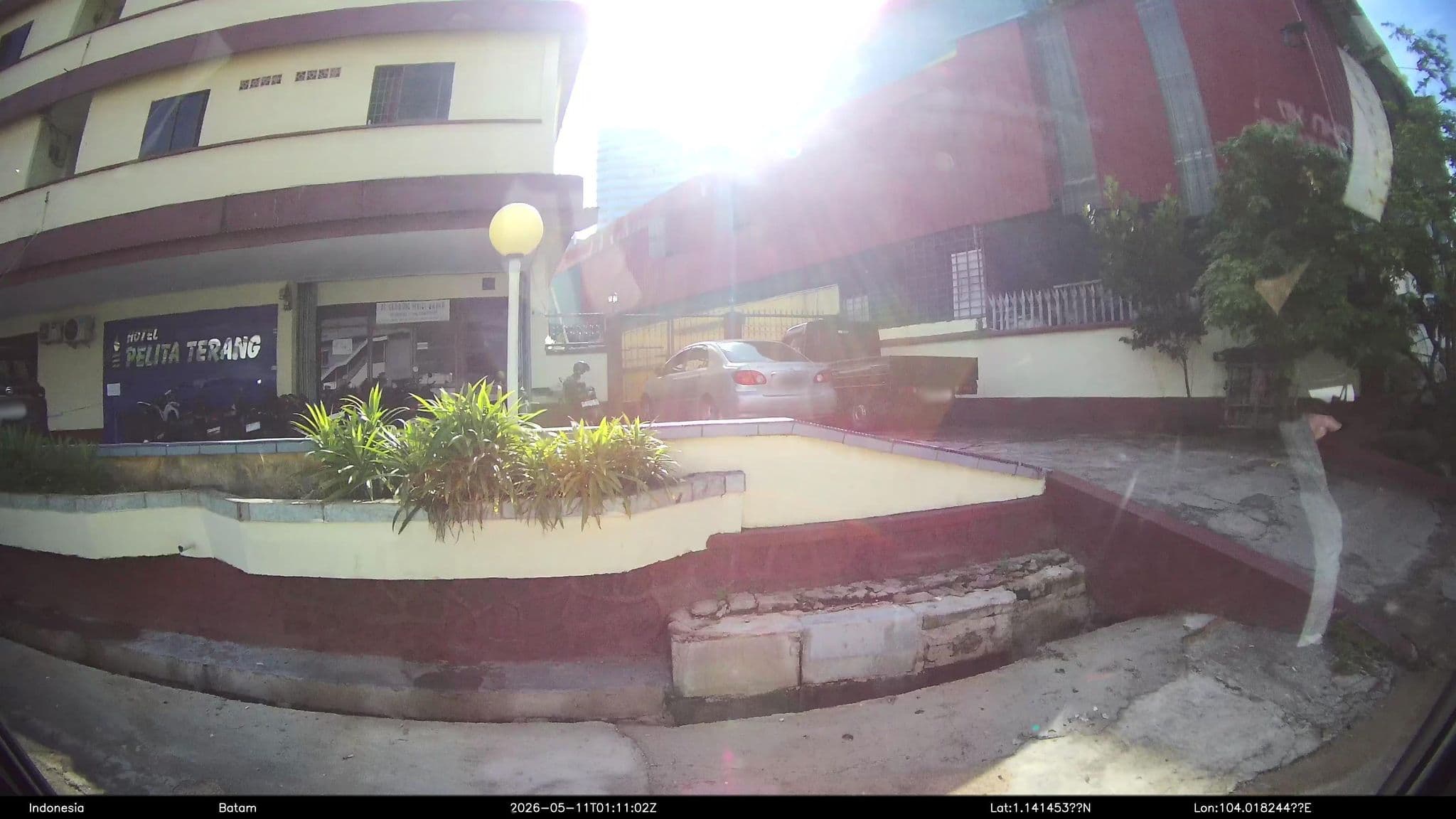Street view near Hotel Pelita Terang, Batam — © Kaart---LEFT (CC BY-SA · Mapillary)