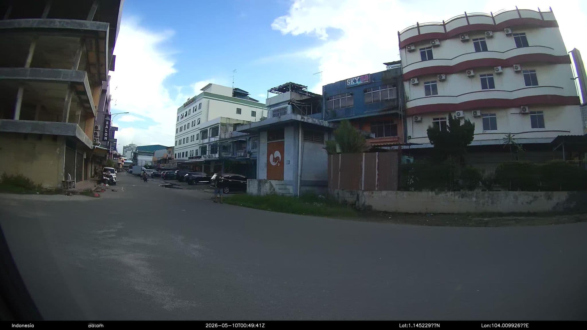 Street view near Hotel Sinar Bulan, Batam