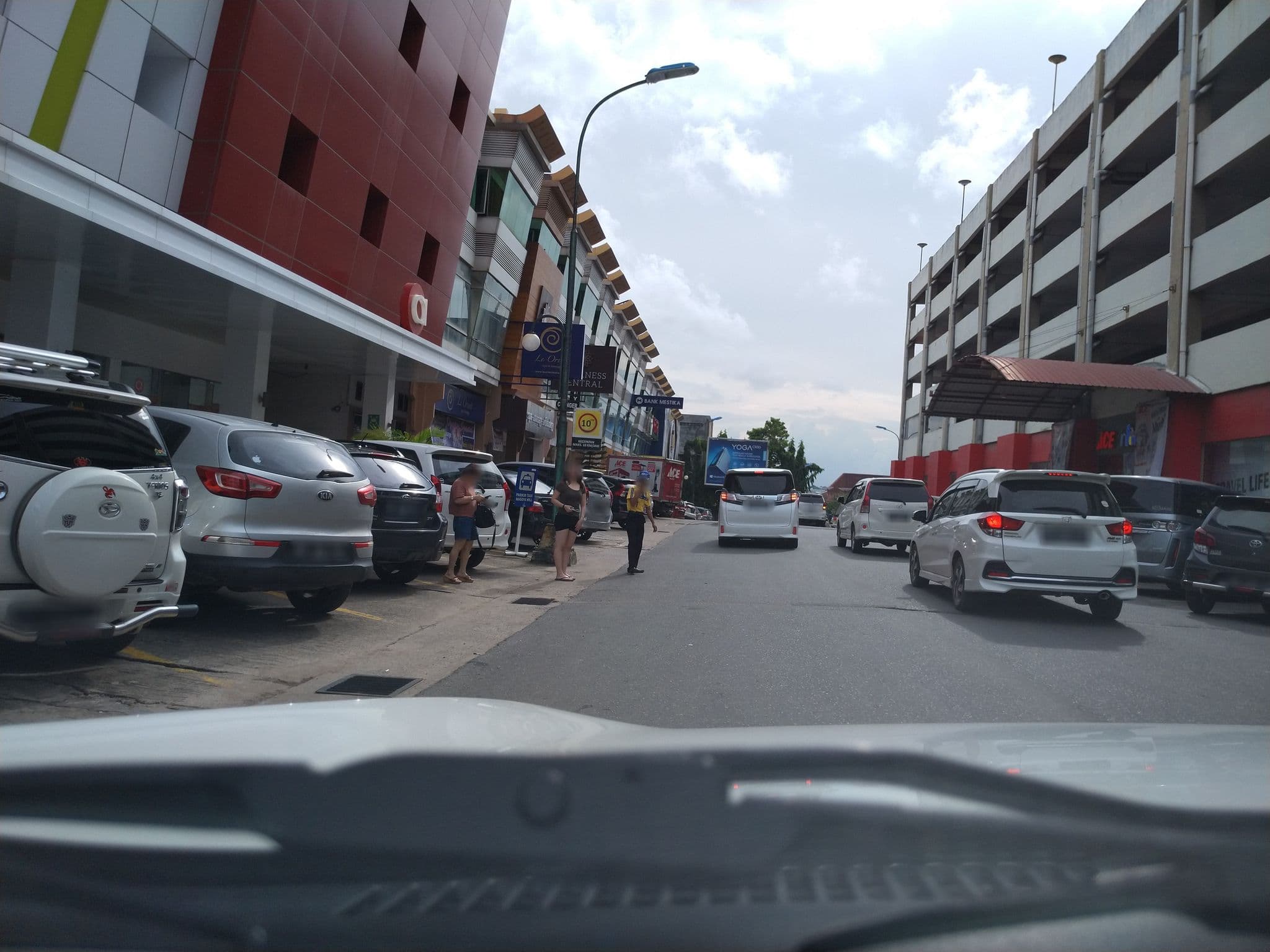 Street view near Amaris Hotel Nagoya Hill Batam, Batam
