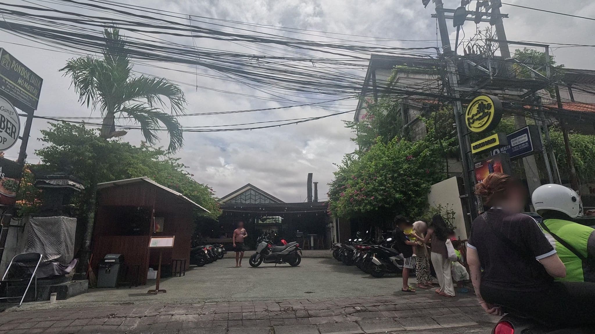 Street view near Pondok Lulik Homestay Canggu, Dalung