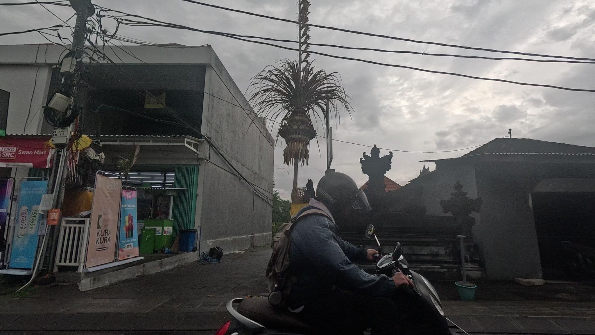 Street view near Bali Aga Canggu, Dalung