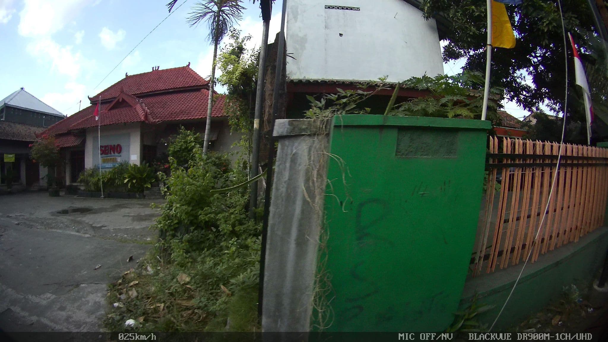 Street view near Hotel Seno, Yogyakarta — © kaart_2 (CC BY-SA · Mapillary)