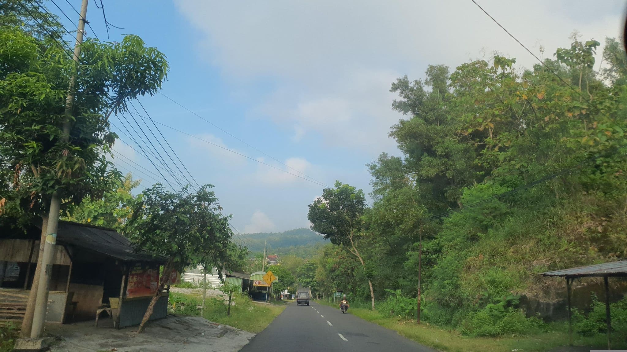 Street view near Hotel Melati II Sun Rise, Selogiri — © FotoPeta (CC BY-SA · Mapillary)