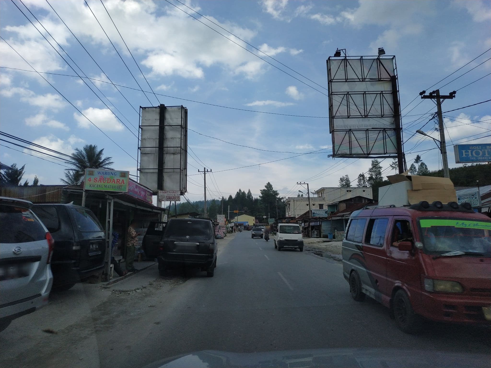 Street view near Boli-Boli Hotel, Tarutung — © yeniprimasari3094 (CC BY-SA · Mapillary)
