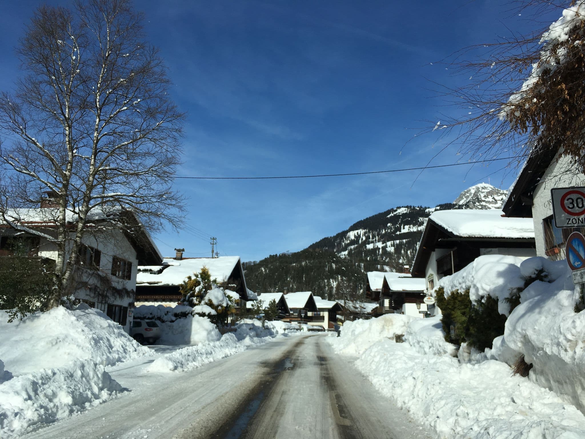 Street view near Gästehaus Charlotte, Bayrischzell — © maleo (CC BY-SA · Mapillary)